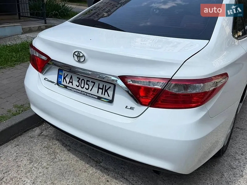 Toyota Camry 2017