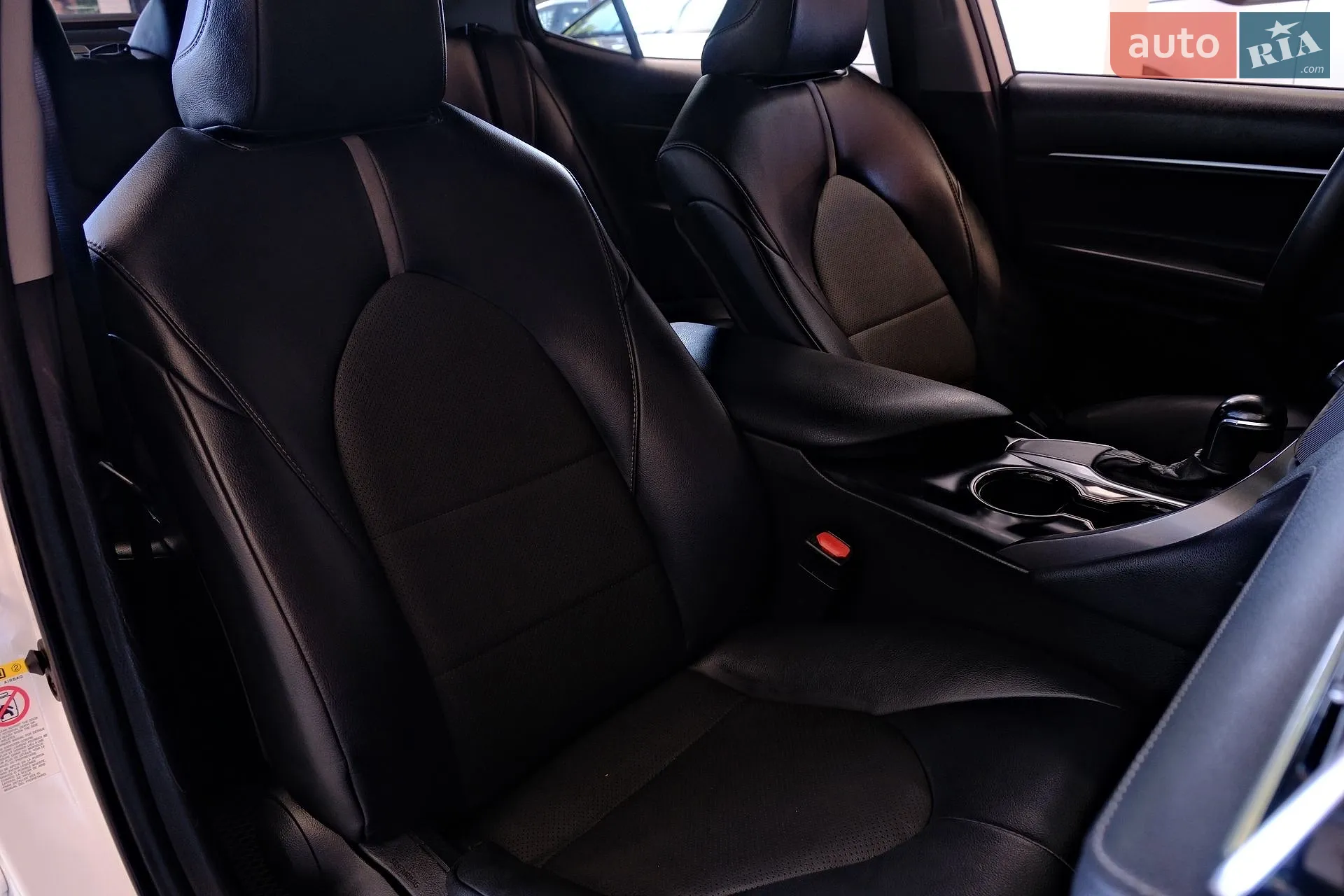 2018 Toyota Camry - мініатюра 39