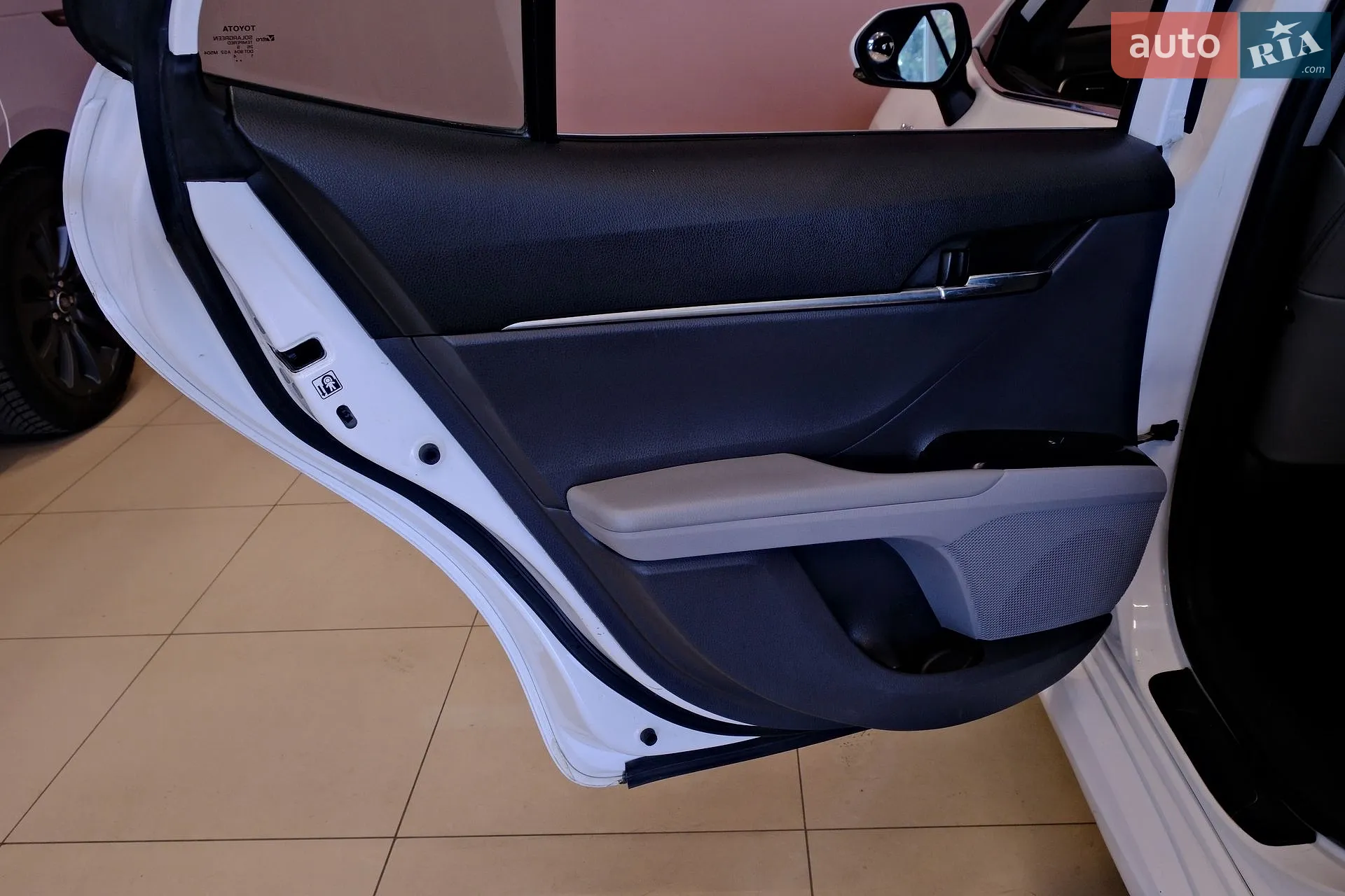 2019 Toyota Camry - мініатюра 29