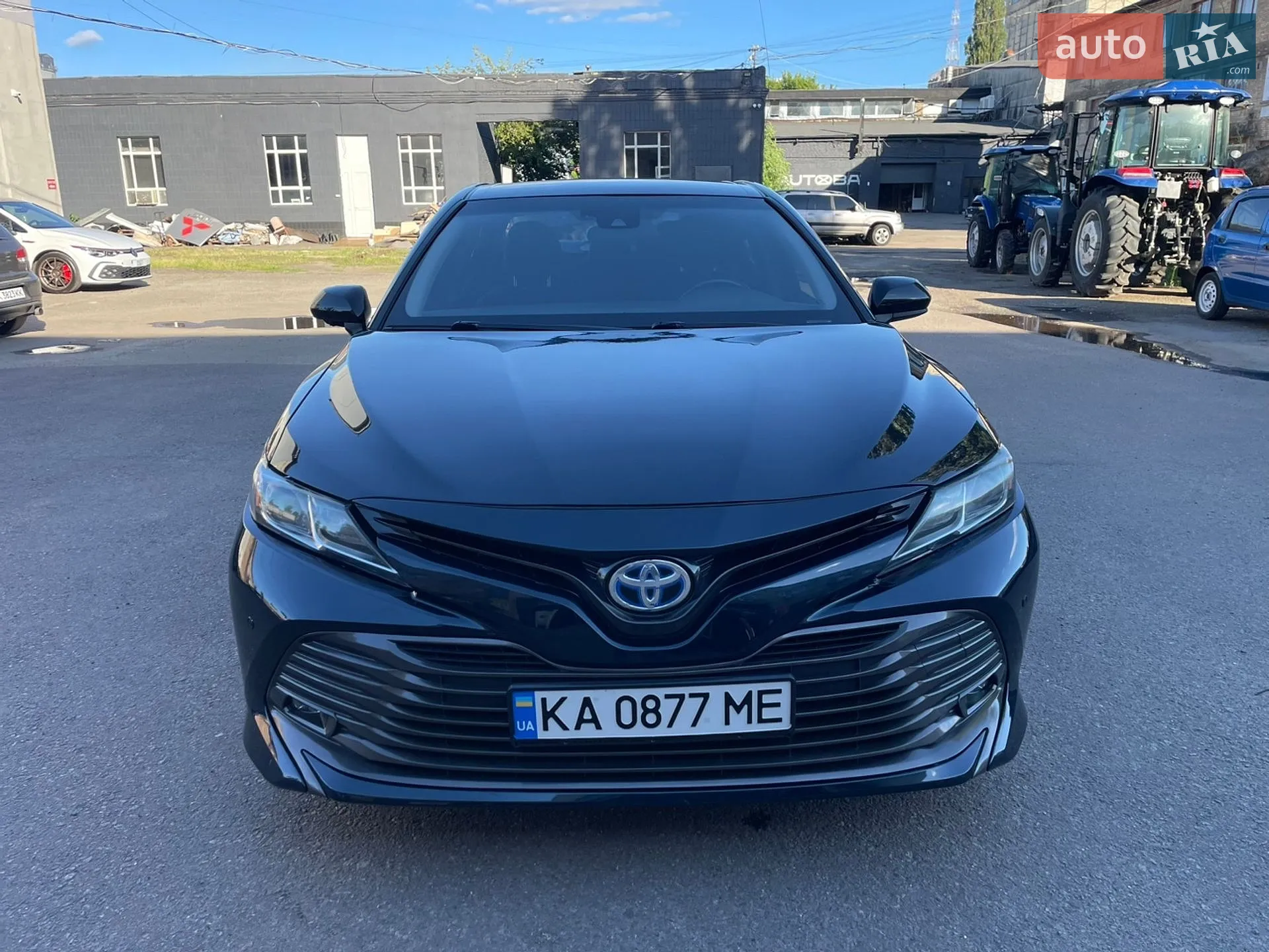 2020 Toyota Camry - фото 1