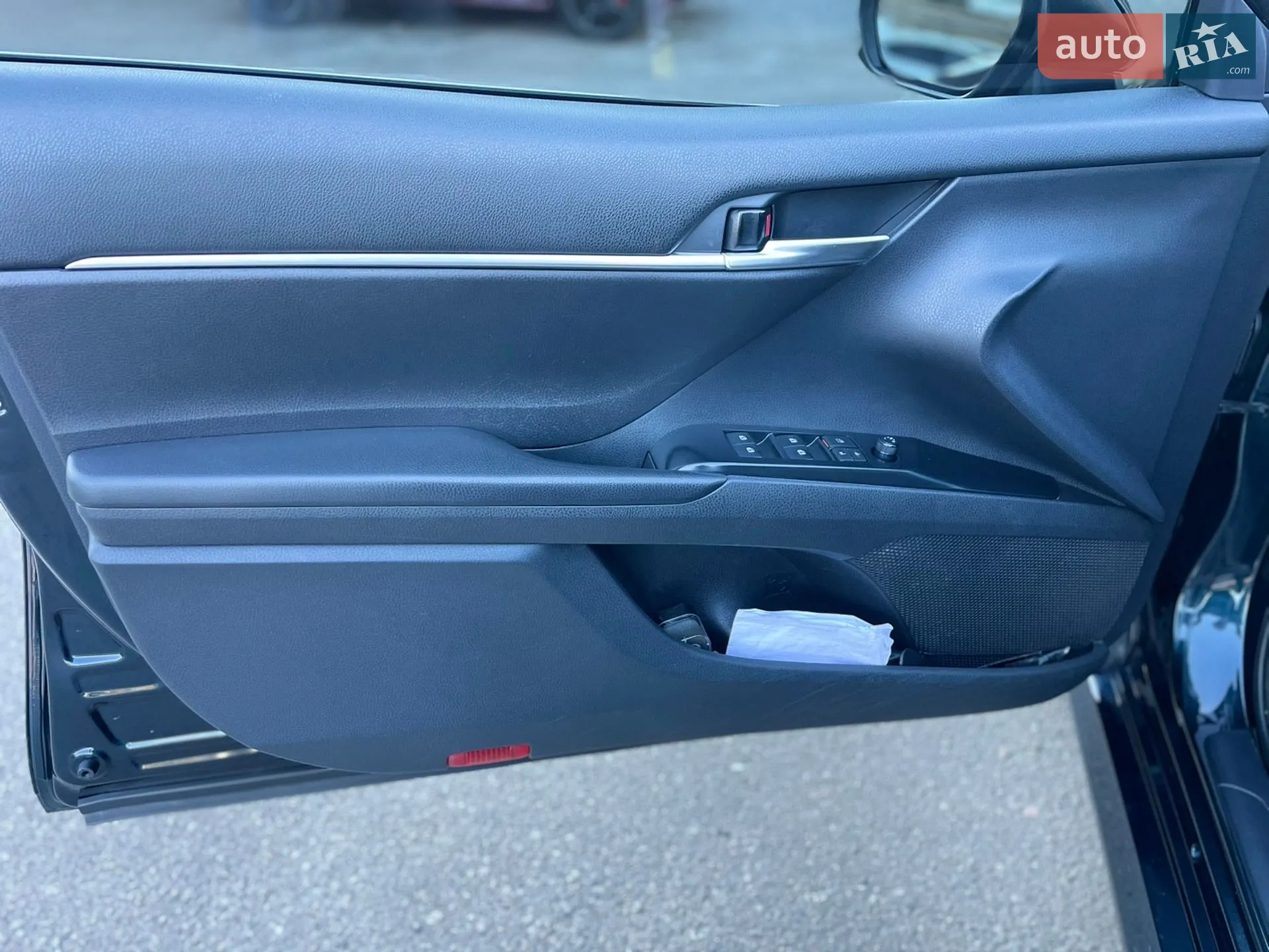 2020 Toyota Camry - мініатюра 10