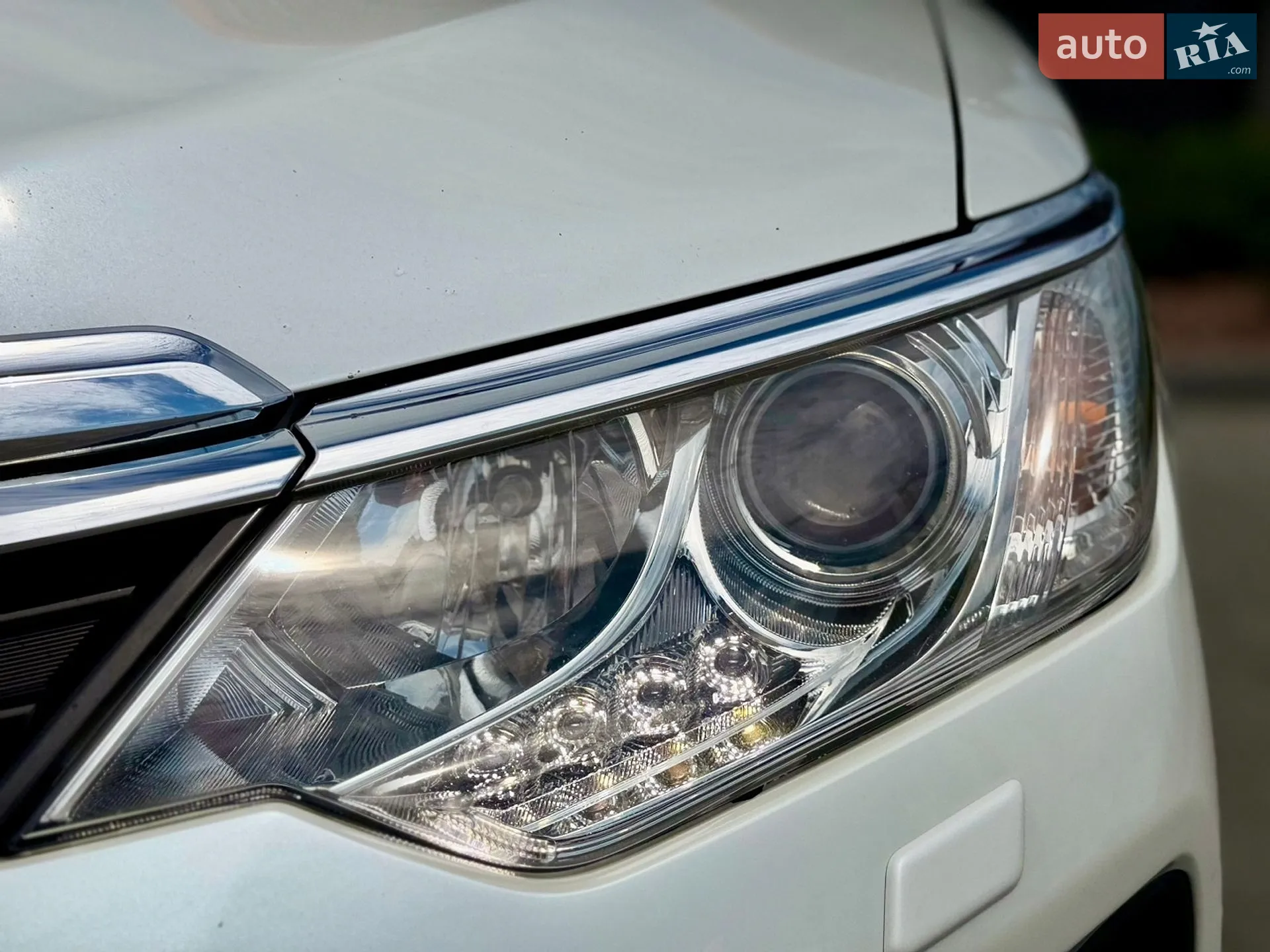 2016 Toyota Camry - мініатюра 27