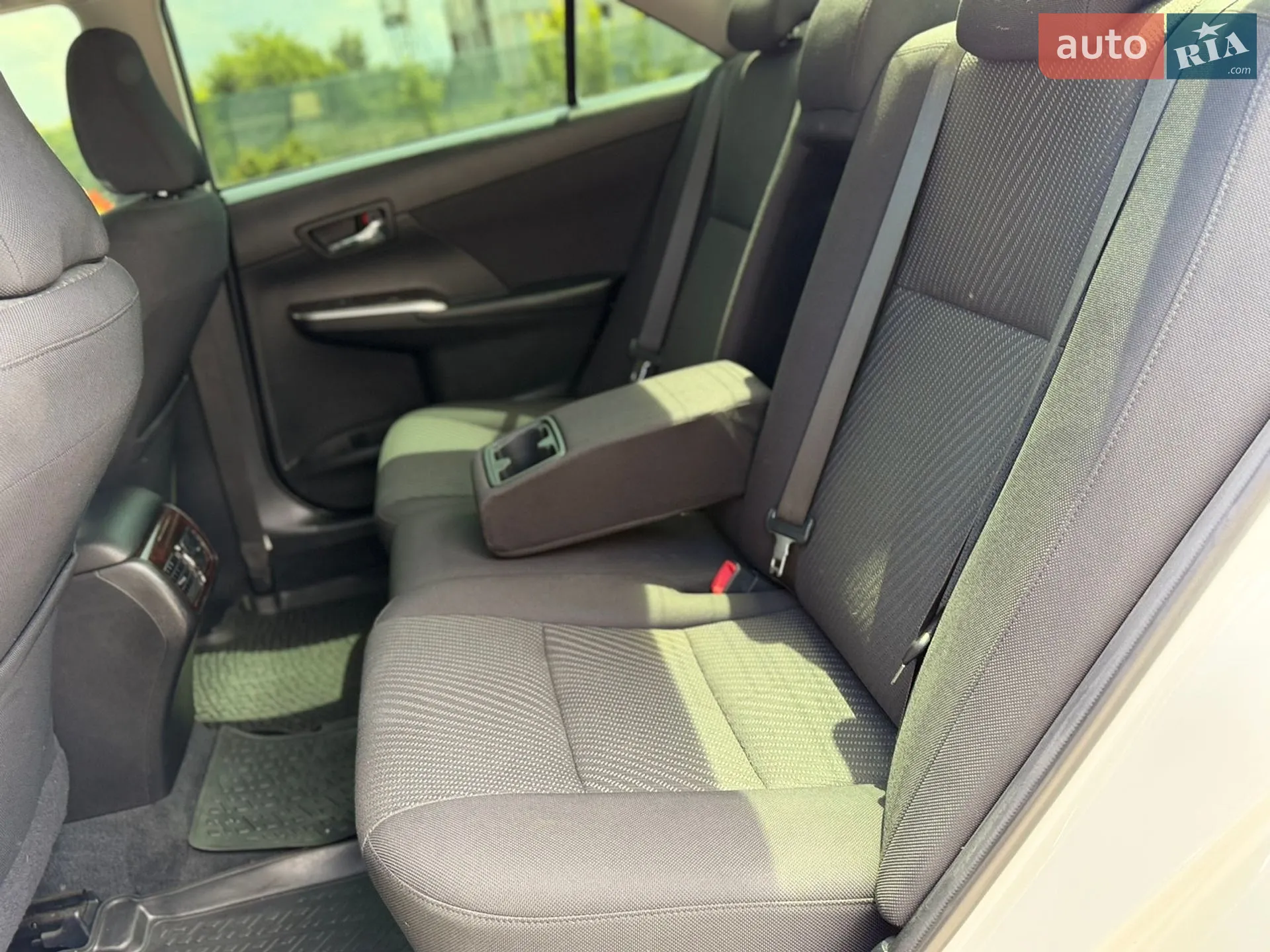2016 Toyota Camry - мініатюра 58