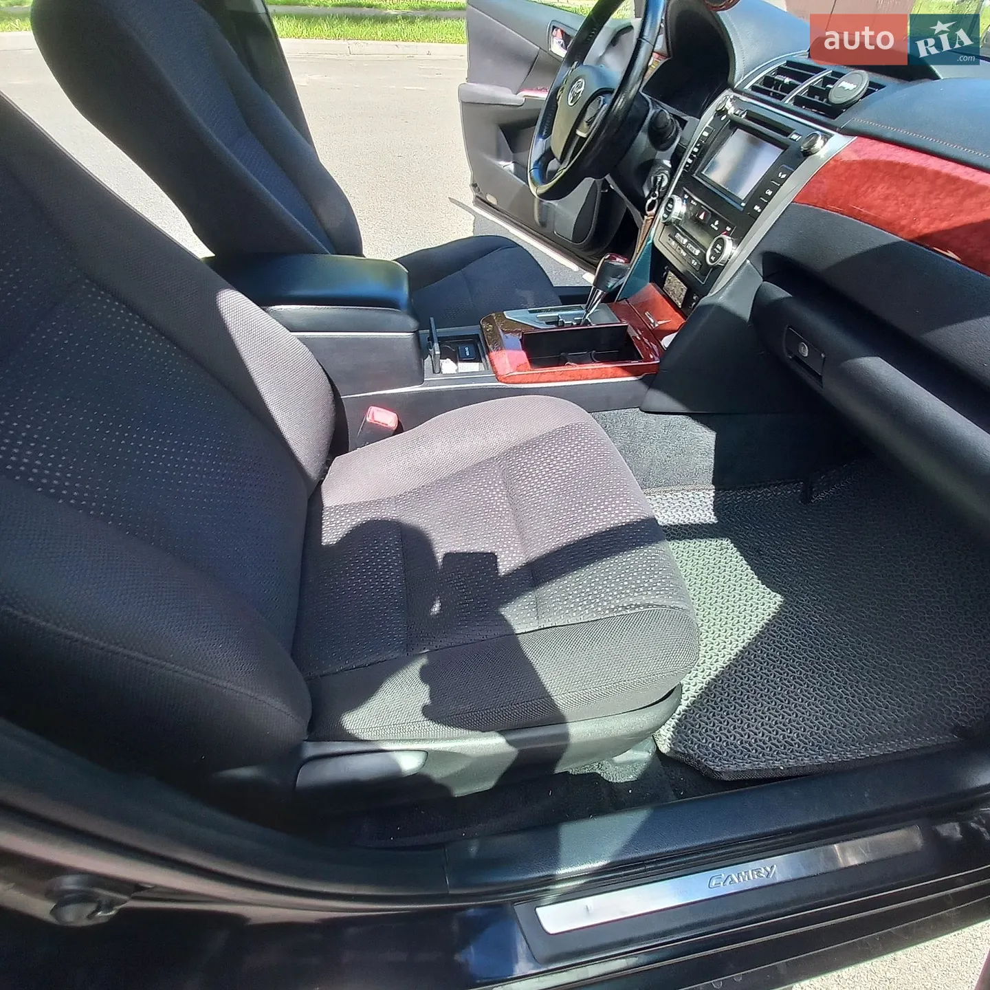 2014 Toyota Camry - мініатюра 15