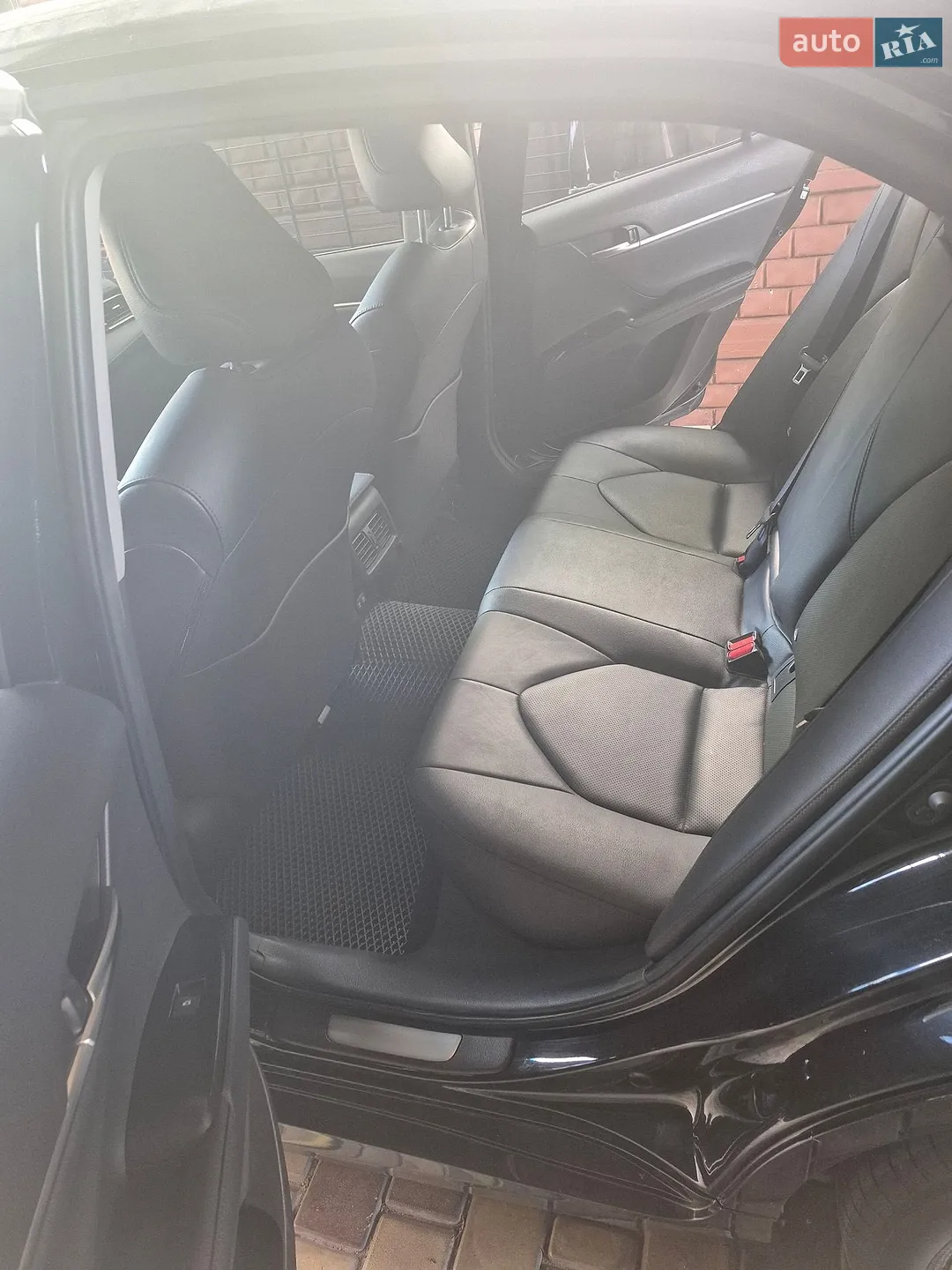 2020 Toyota Camry - мініатюра 12