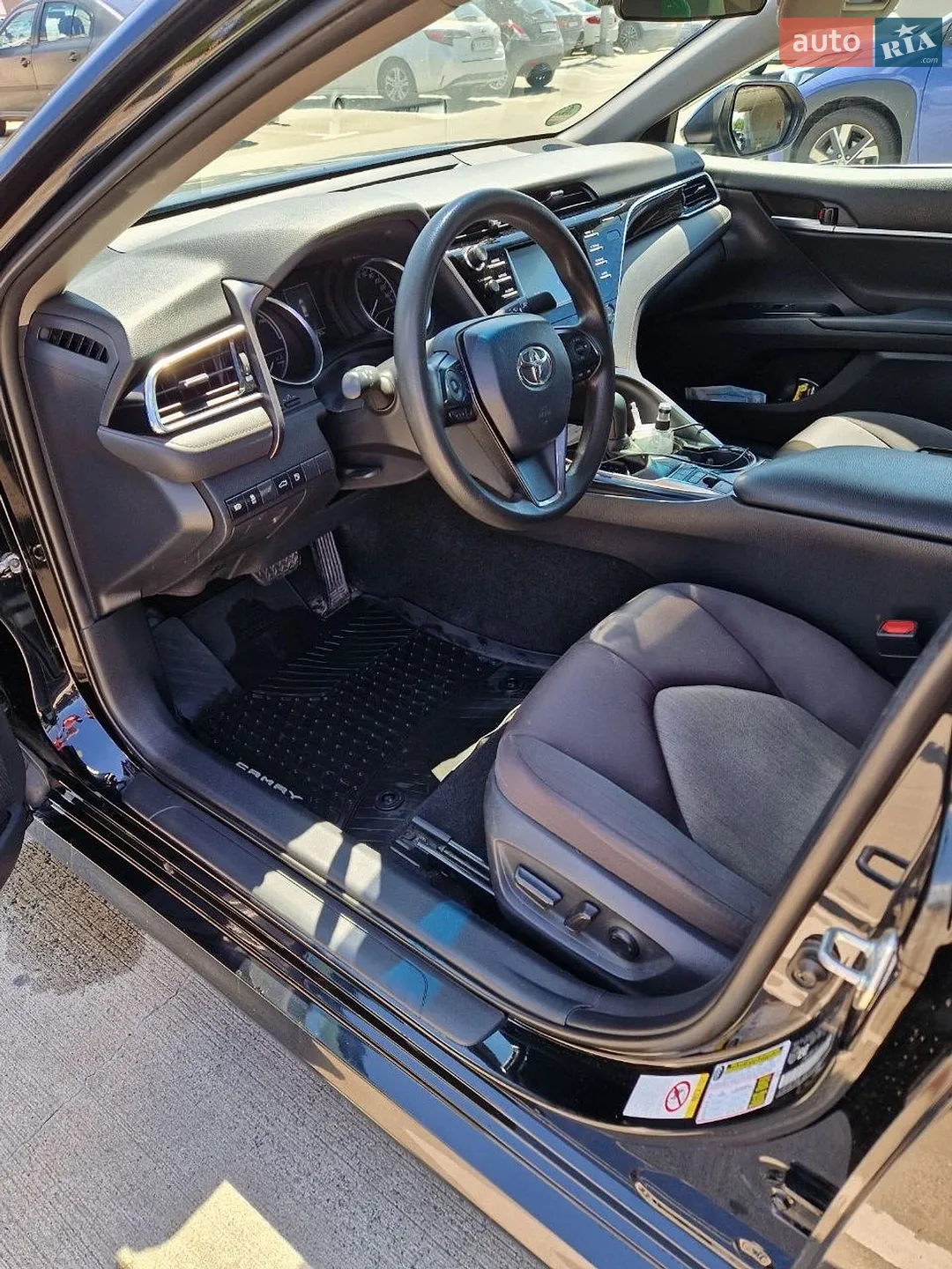 2018 Toyota Camry - мініатюра 15