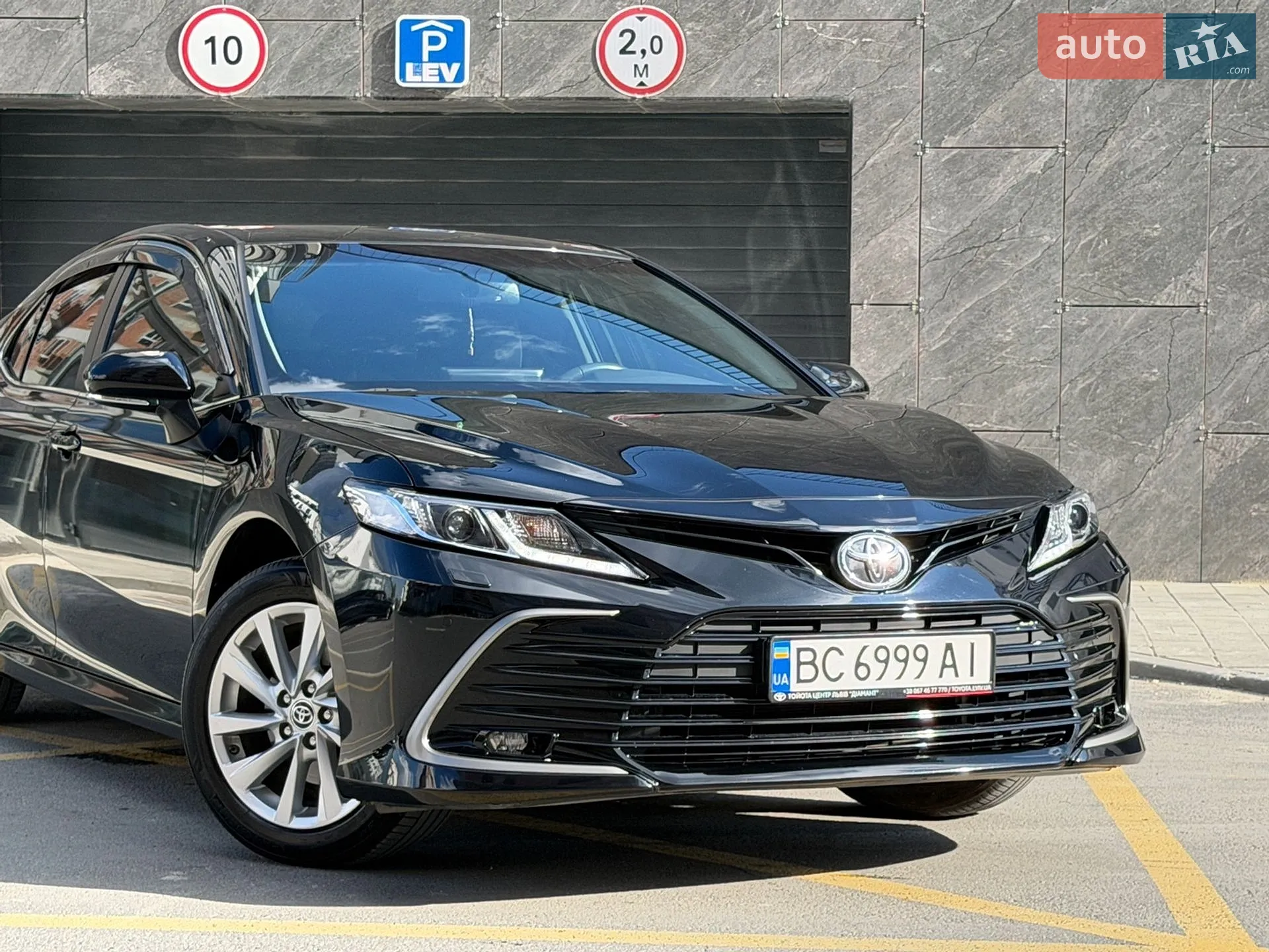 2023 Toyota Camry - мініатюра 5