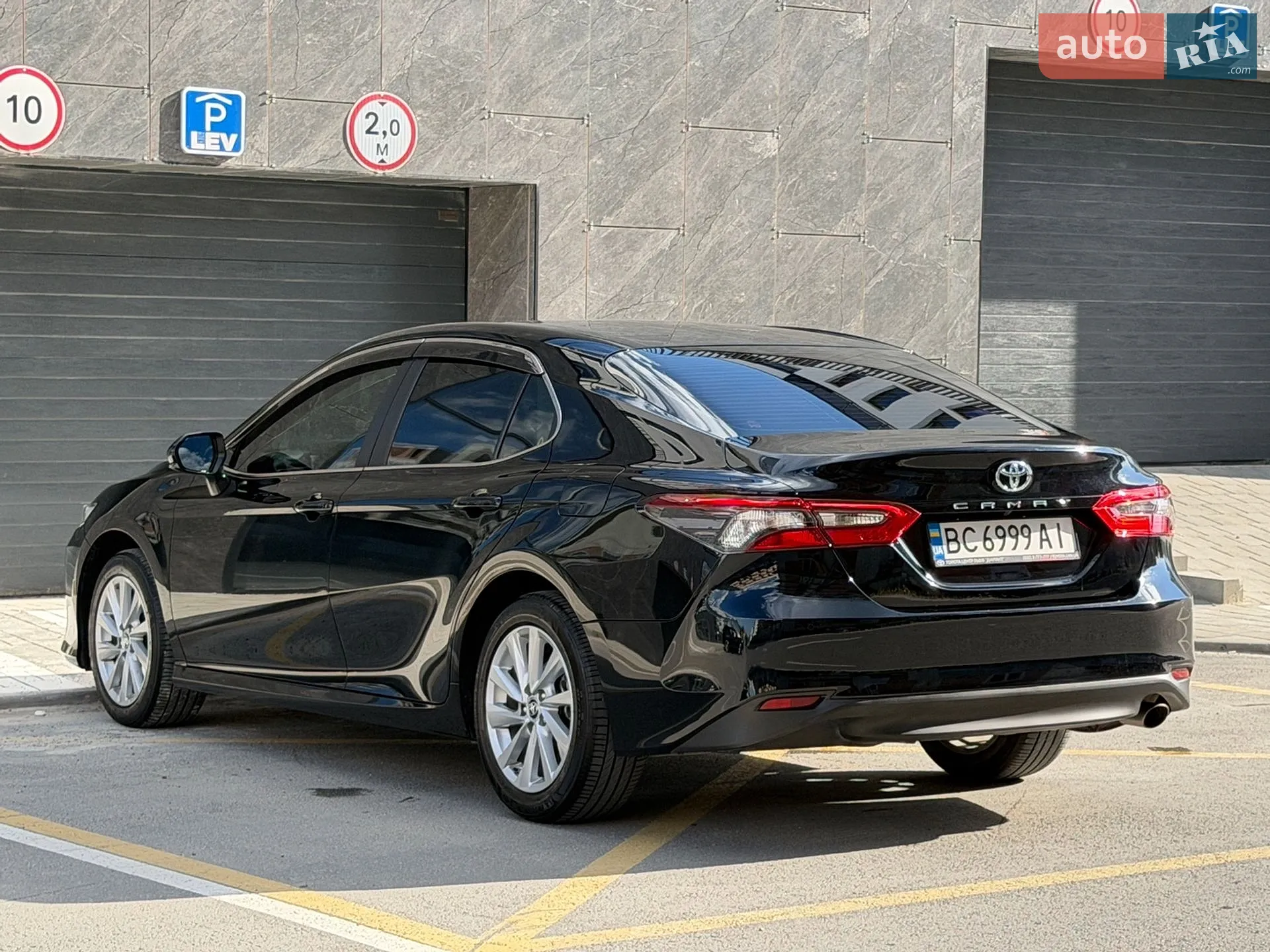 2023 Toyota Camry - мініатюра 12