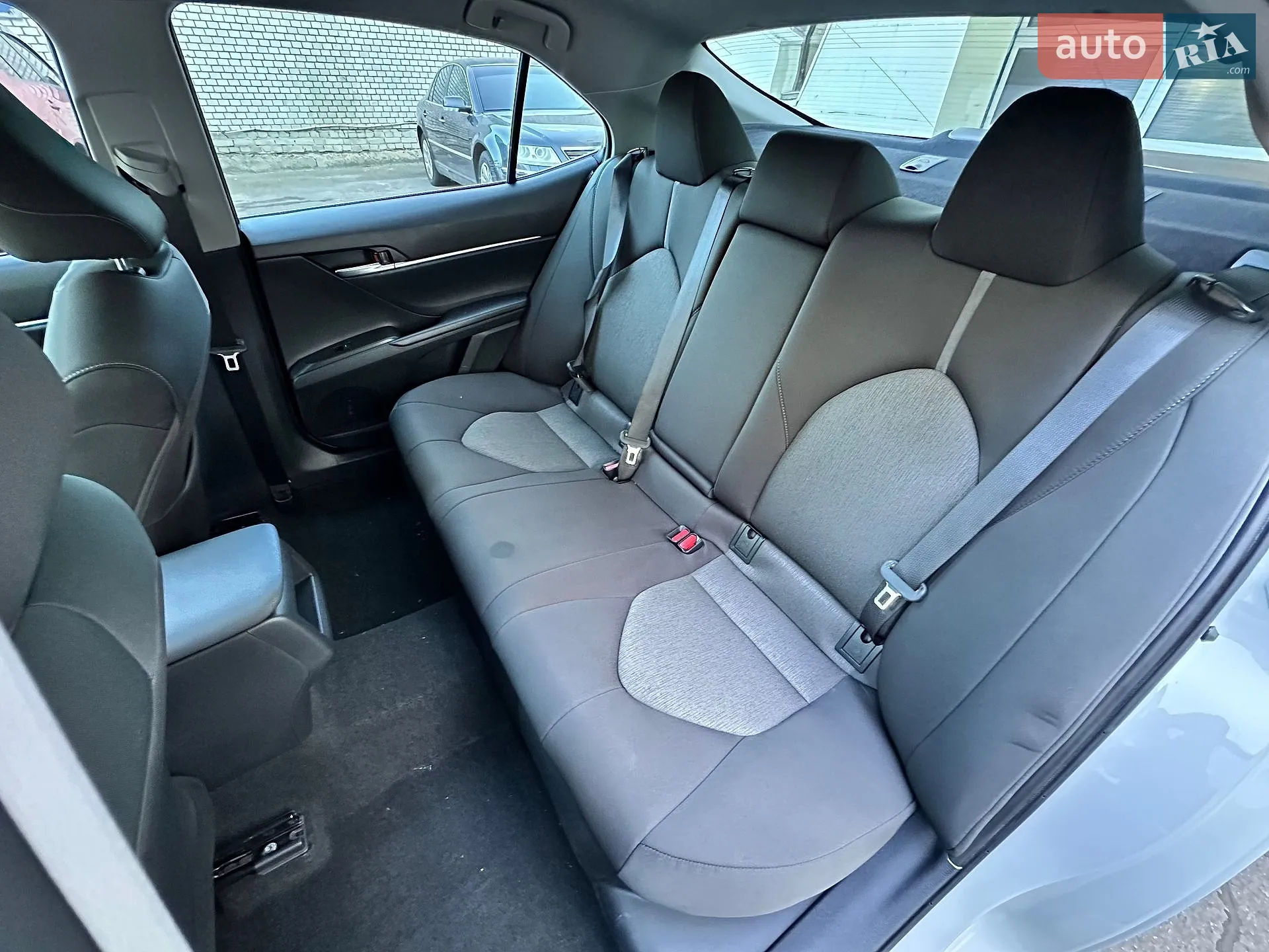 2023 Toyota Camry - мініатюра 32