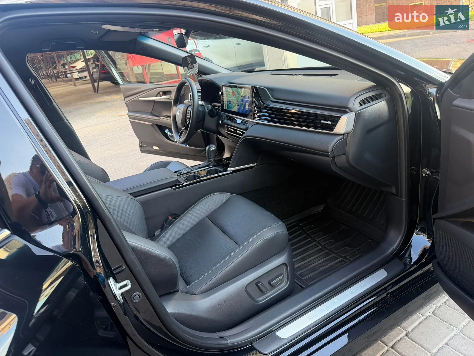 2025 Toyota Camry - мініатюра 8