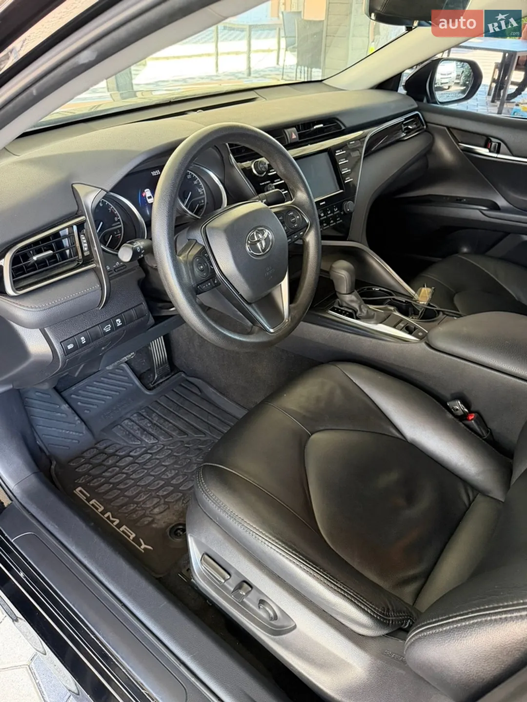 2020 Toyota Camry - мініатюра 18
