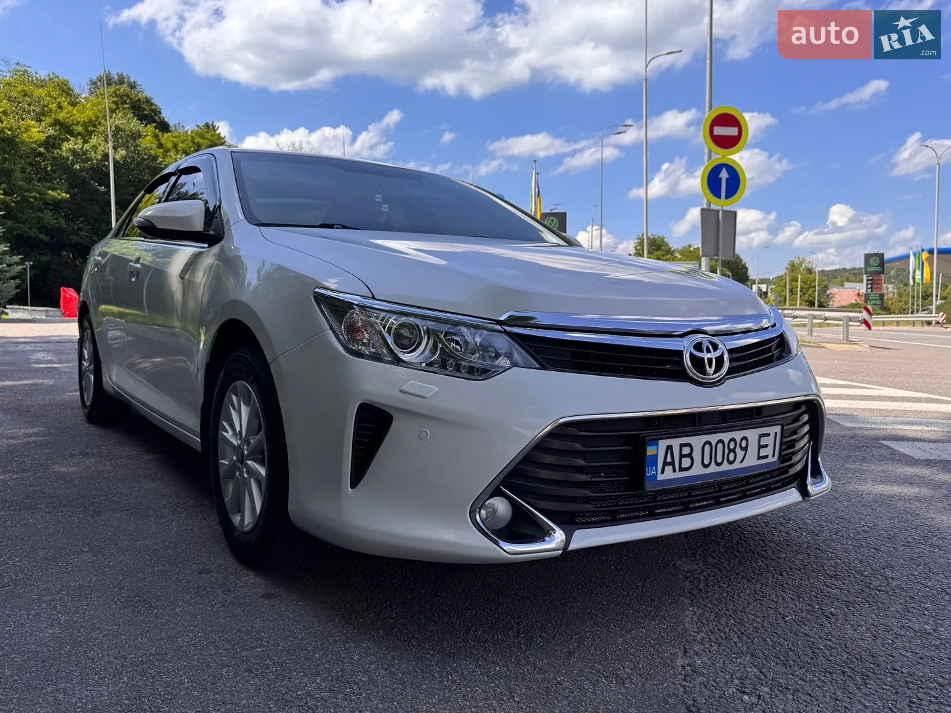 2017 Toyota Camry - мініатюра 3