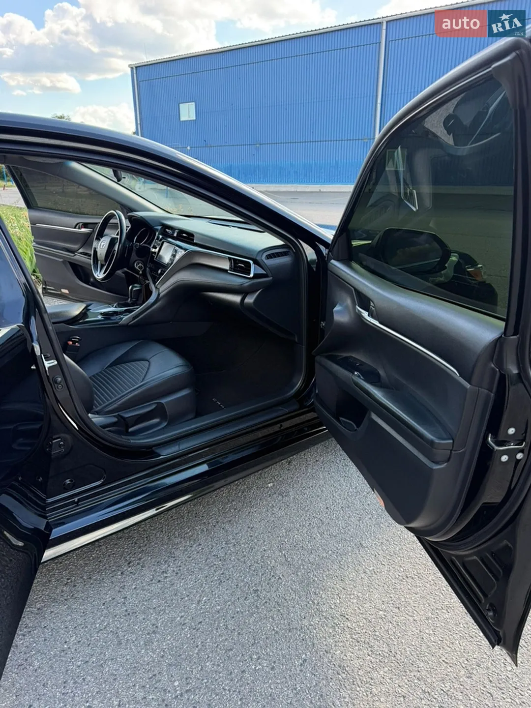 2018 Toyota Camry - мініатюра 23
