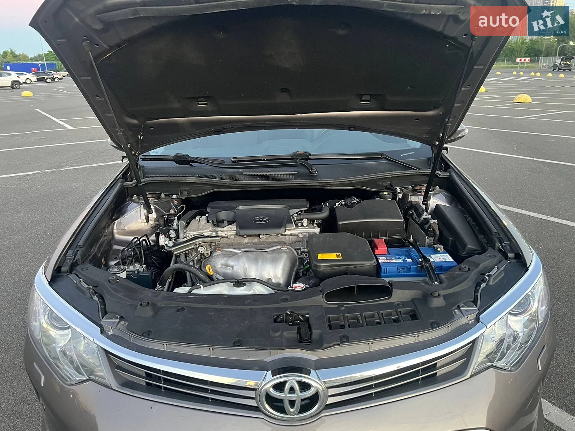 2016 Toyota Camry - мініатюра 14