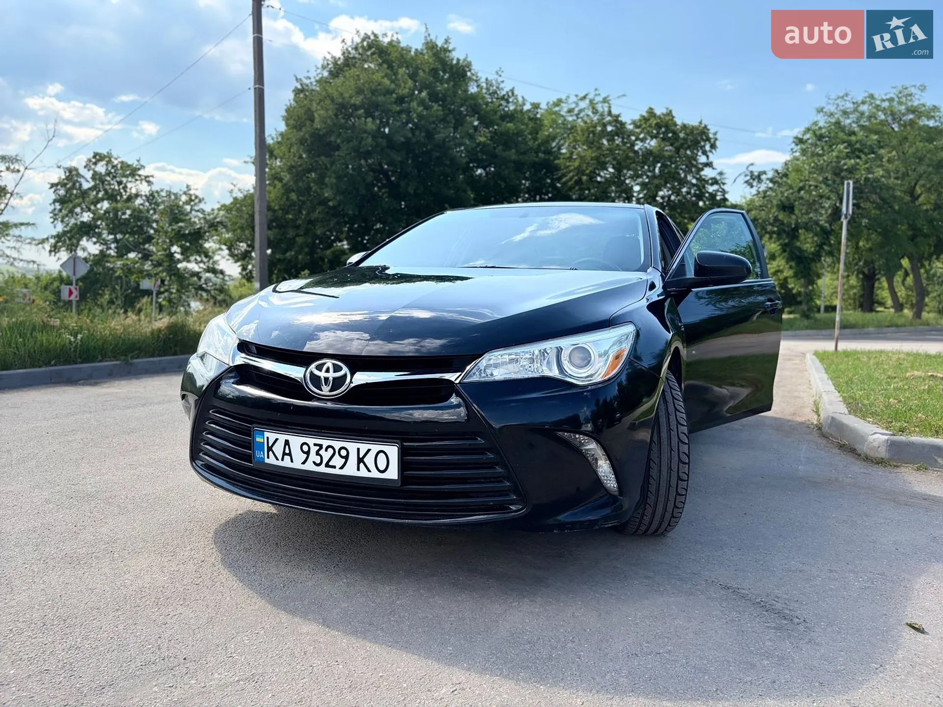 2015 Toyota Camry - мініатюра 2