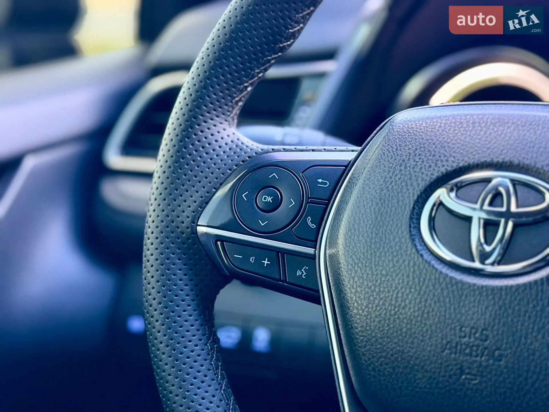 2020 Toyota Camry - мініатюра 19