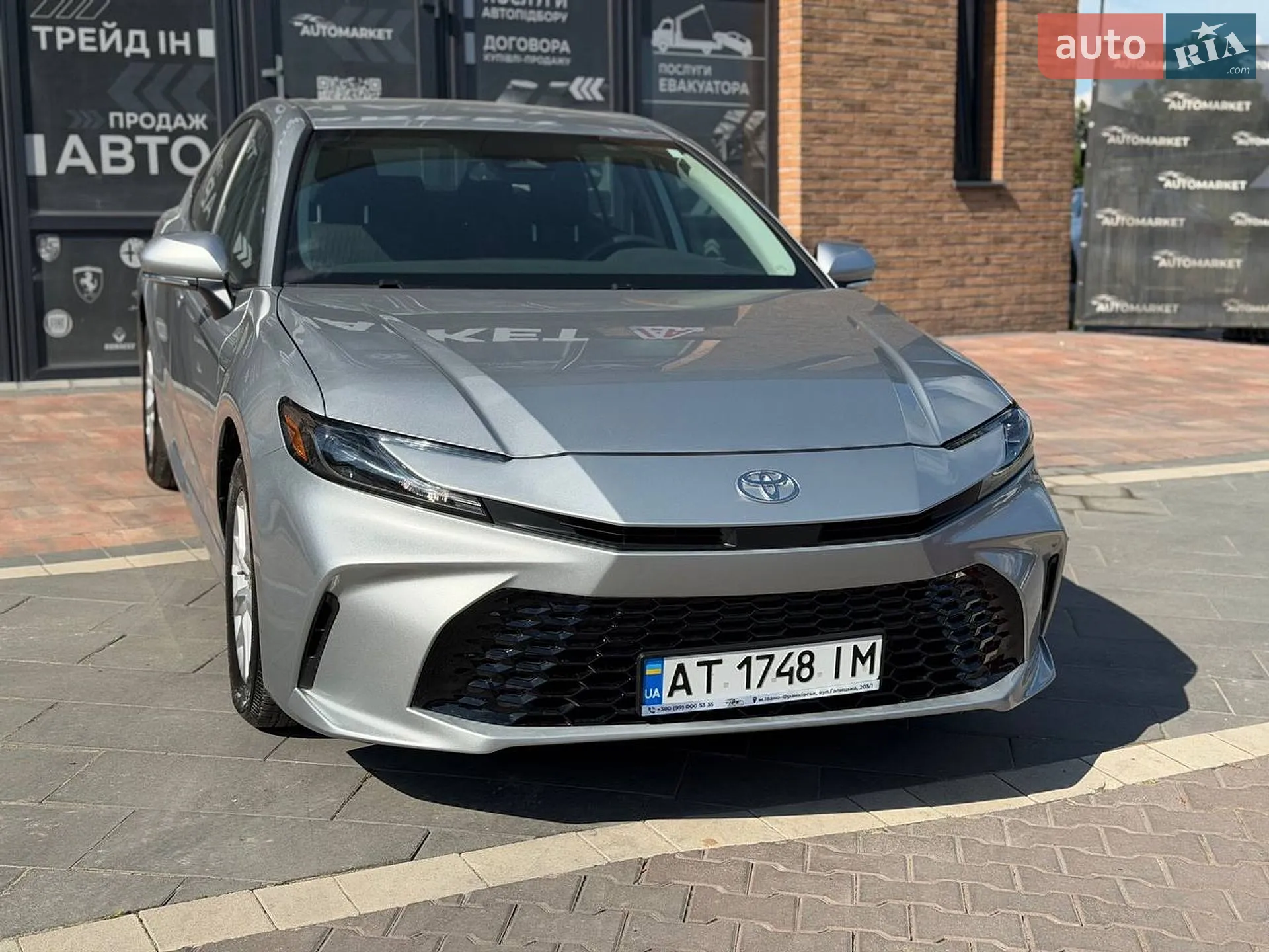 2024 Toyota Camry - мініатюра 3