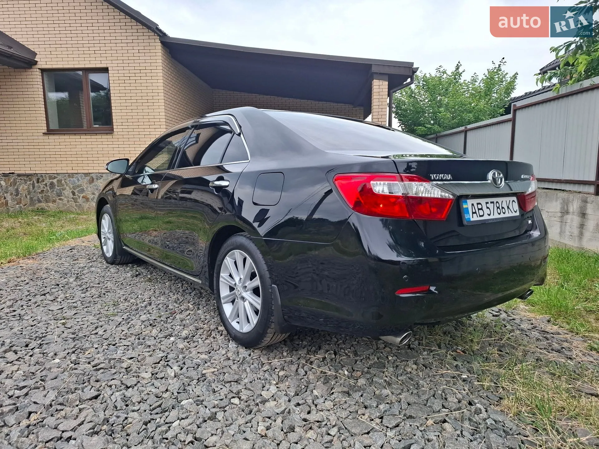2011 Toyota Camry - мініатюра 16