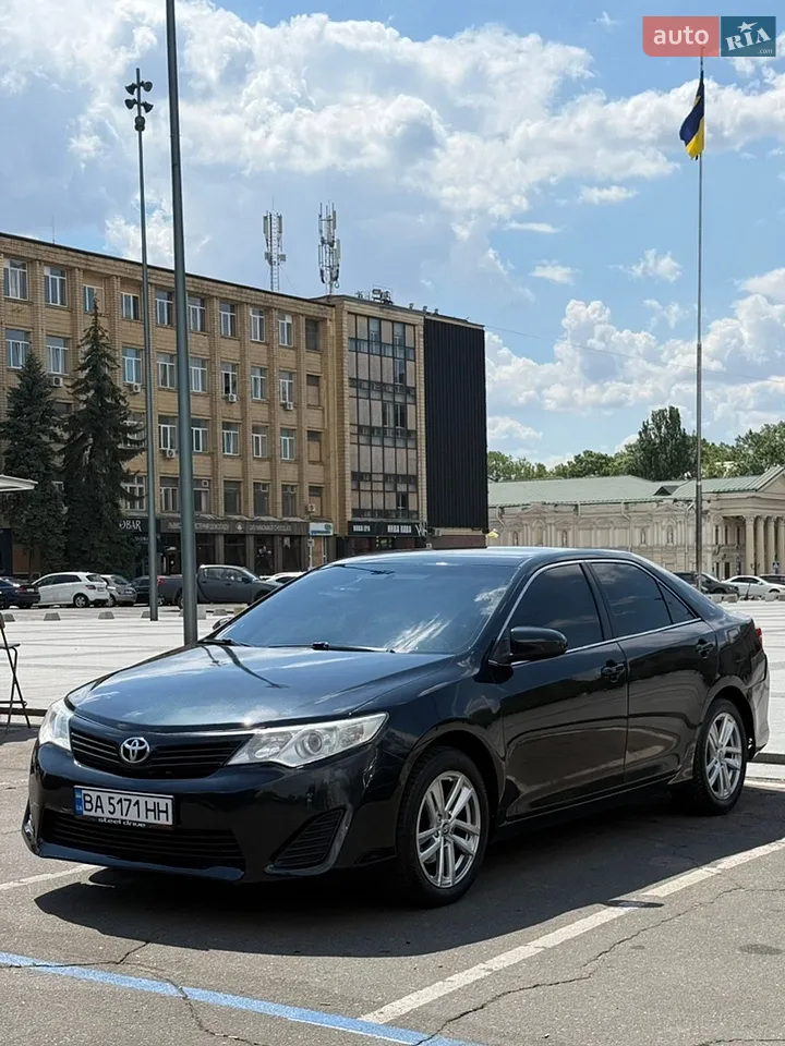2012 Volkswagen Touareg - мініатюра 24