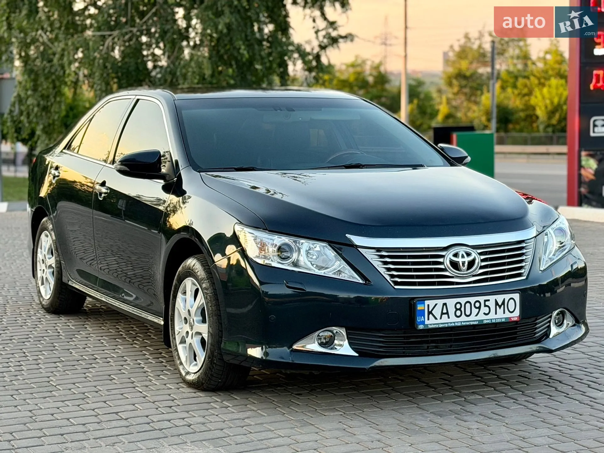 2011 Toyota Camry - мініатюра 18