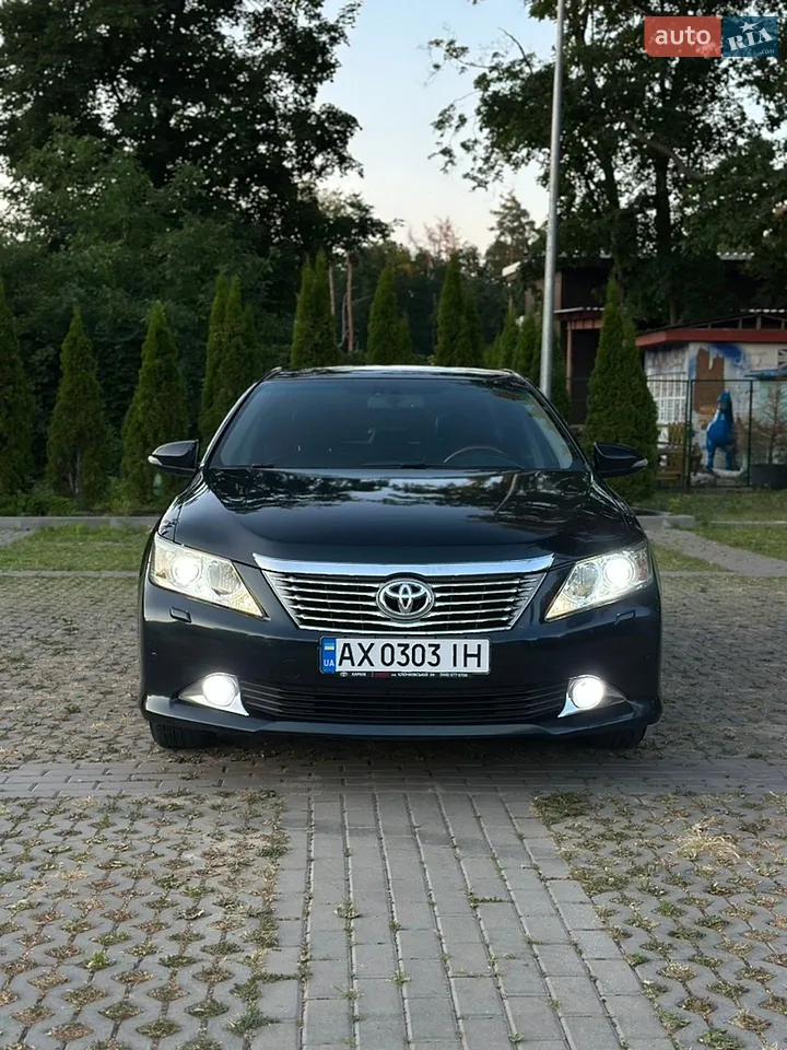2013 Toyota Camry - мініатюра 16