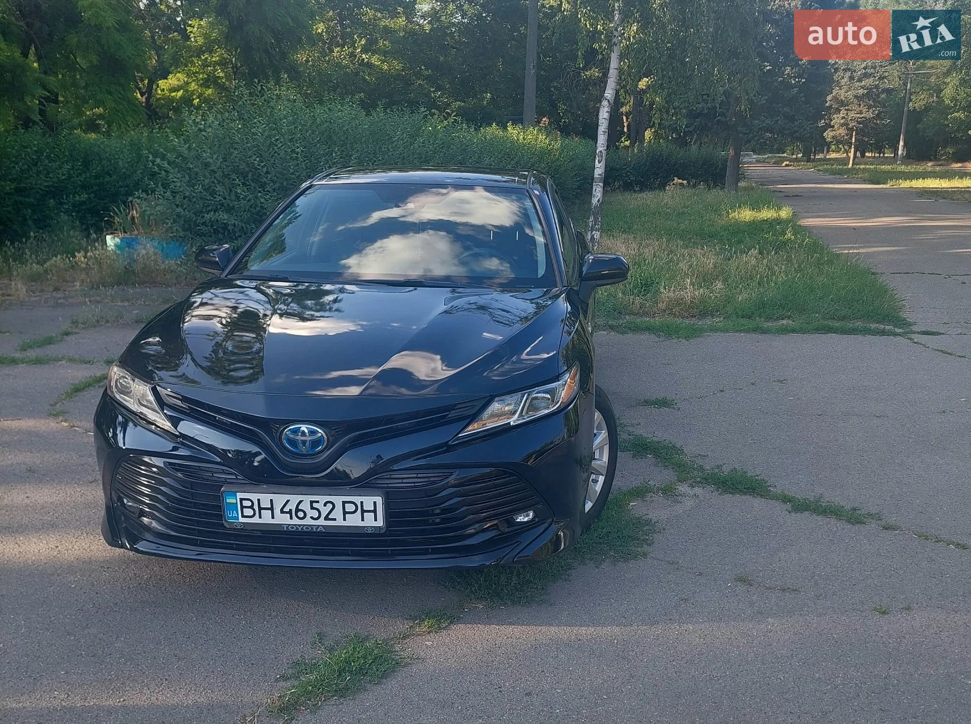2017 Toyota Camry - мініатюра 2