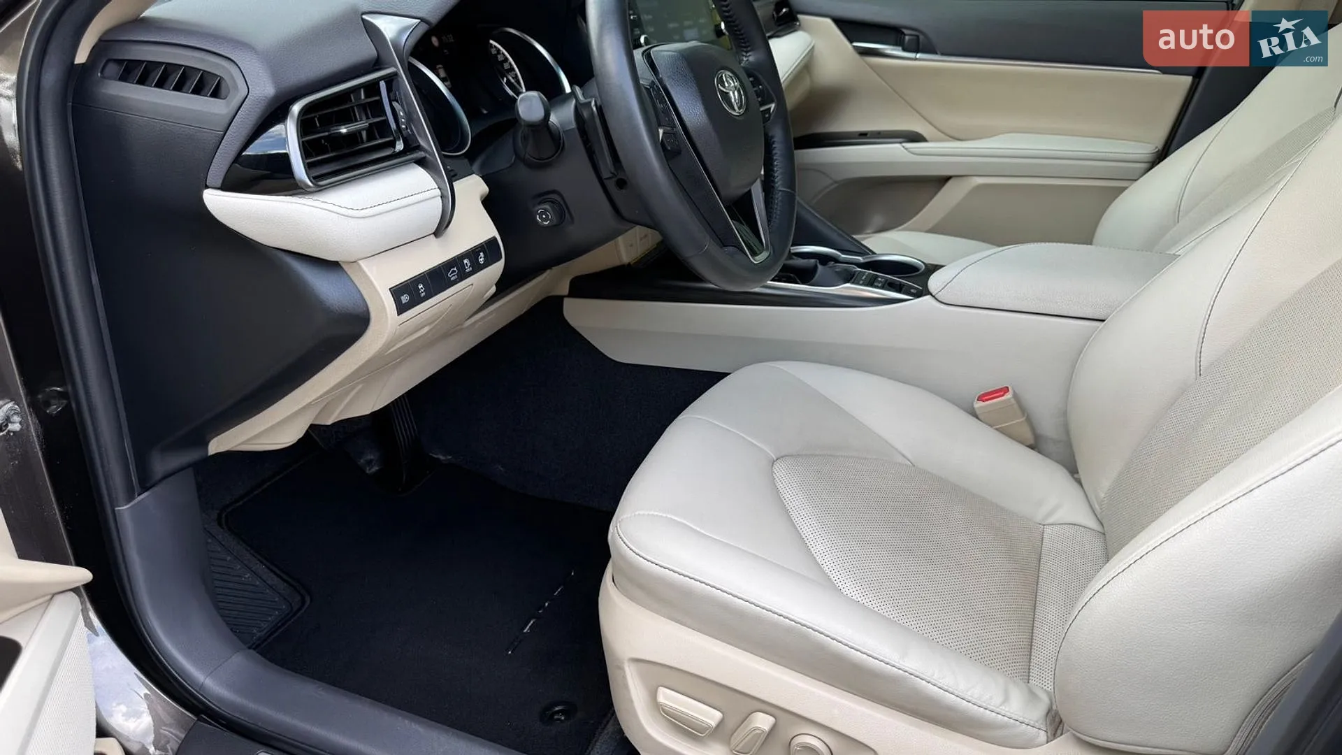 2021 Toyota Camry - мініатюра 12
