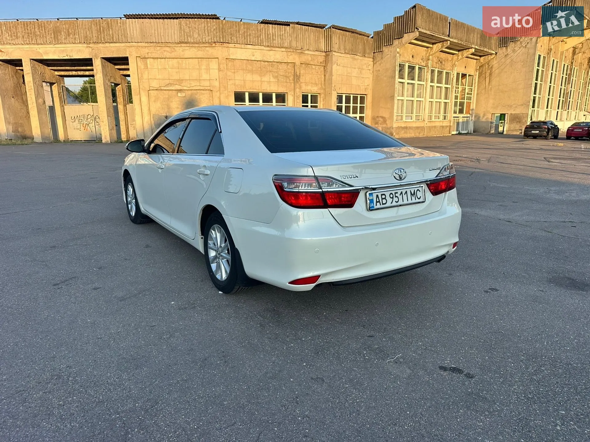 2015 Toyota Camry - мініатюра 10
