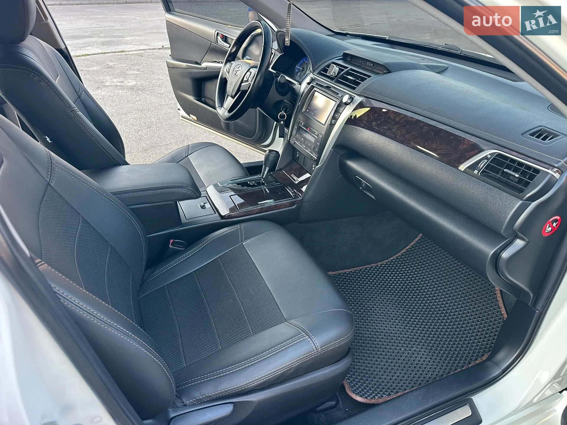 2015 Toyota Camry - мініатюра 12