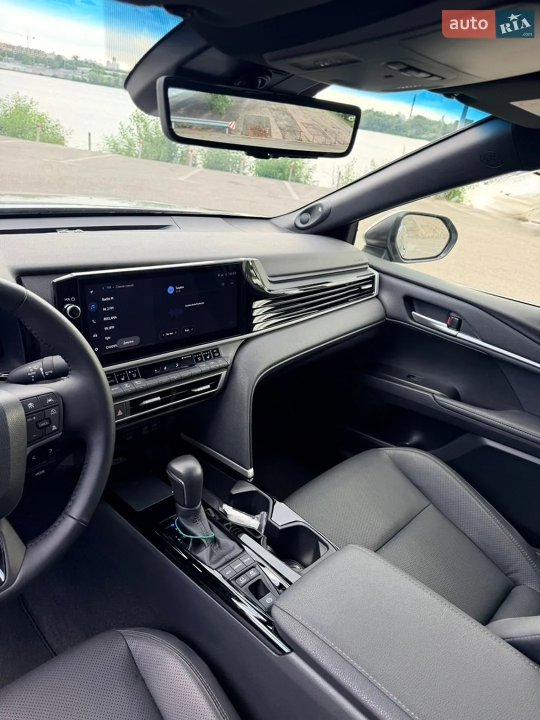 2024 Toyota Camry - мініатюра 18