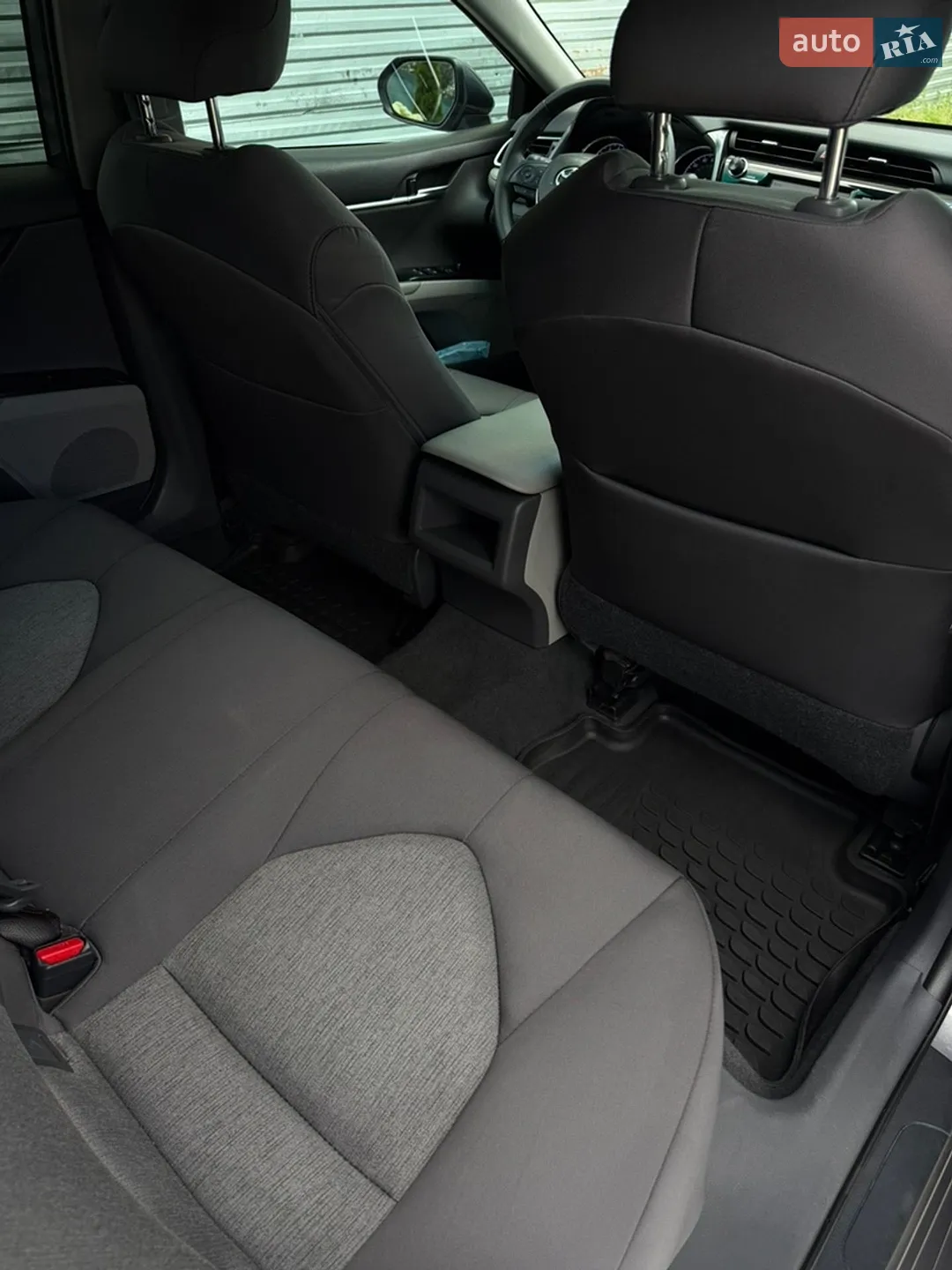 2018 Toyota Camry - мініатюра 41