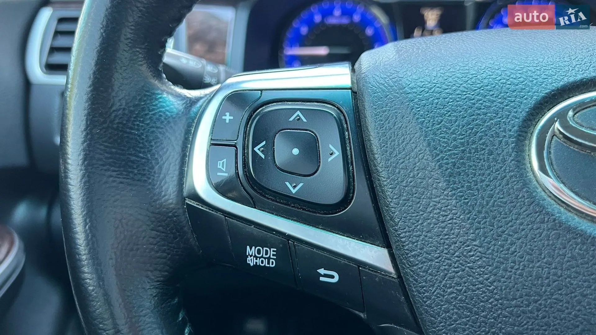 2016 Toyota Camry - мініатюра 9