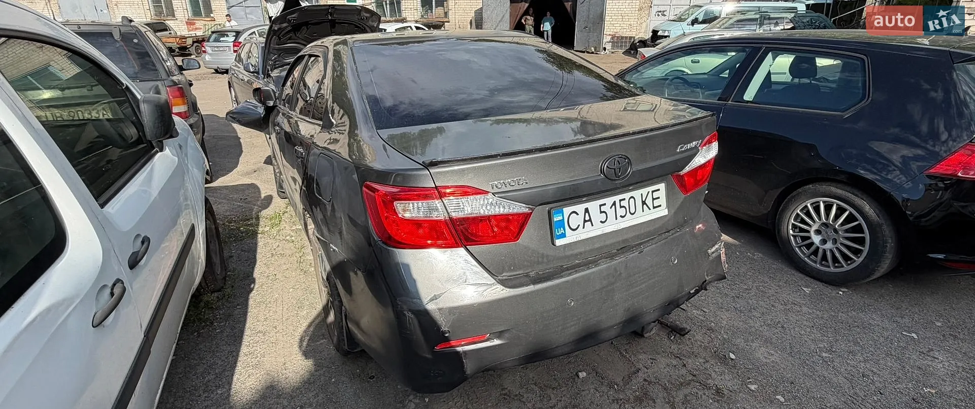 2013 Toyota Camry - мініатюра 6