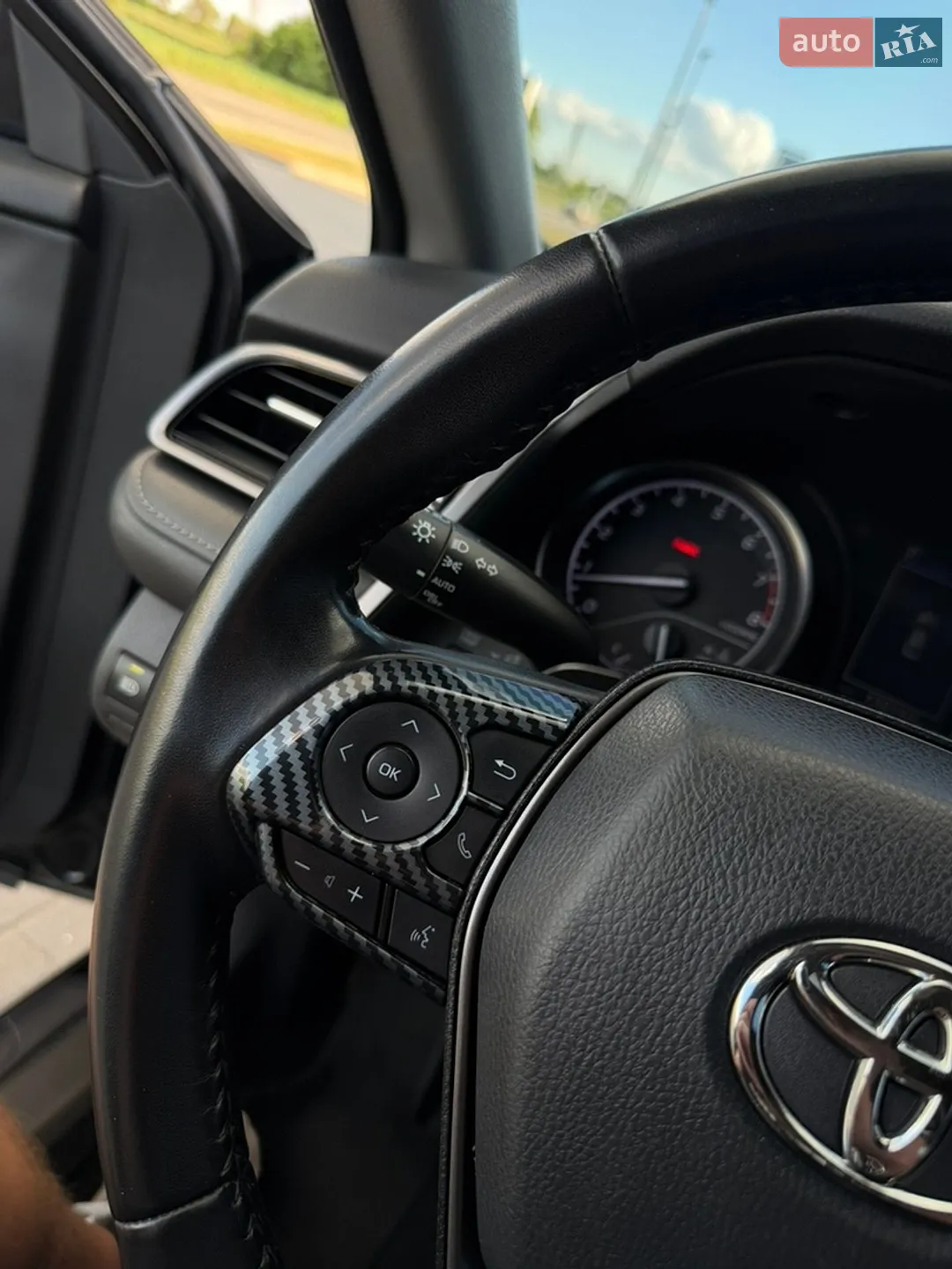 2020 Toyota Camry - мініатюра 36