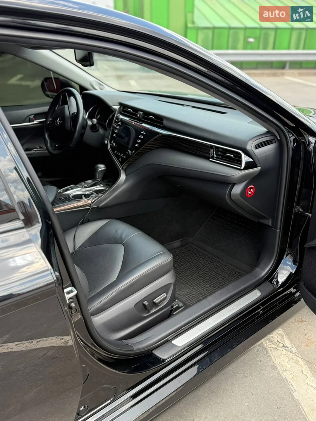 2017 Toyota Camry - мініатюра 23
