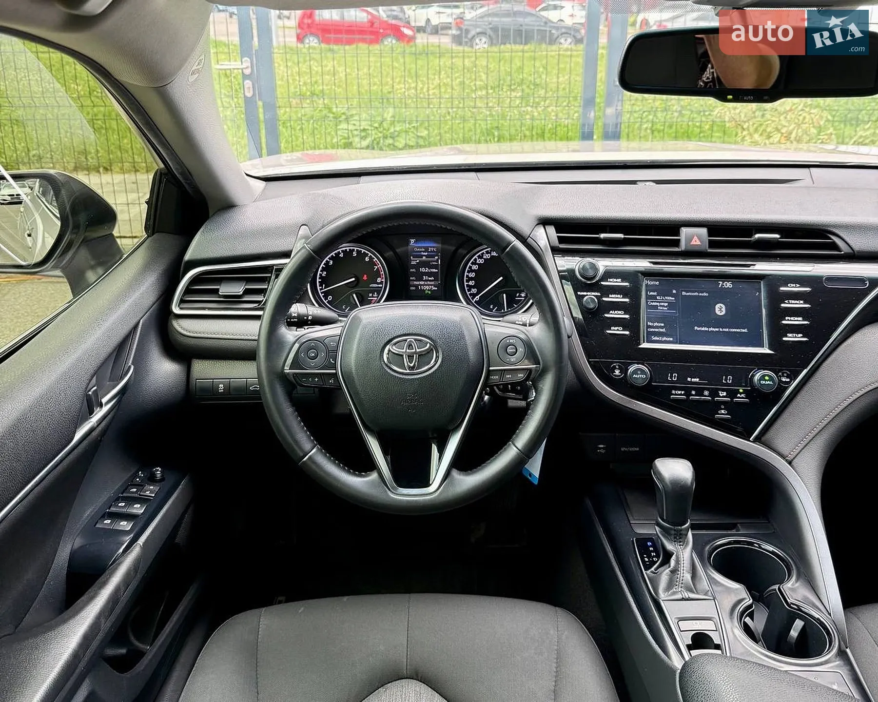 2017 Toyota Camry - мініатюра 21