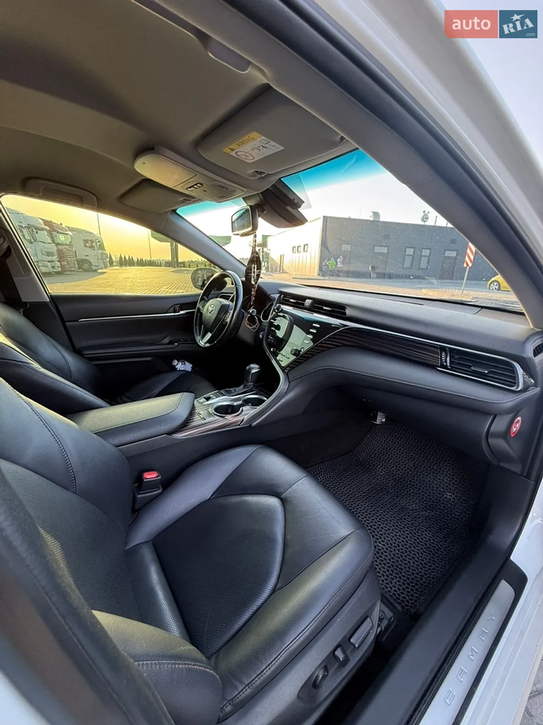 2019 Toyota Camry - мініатюра 7