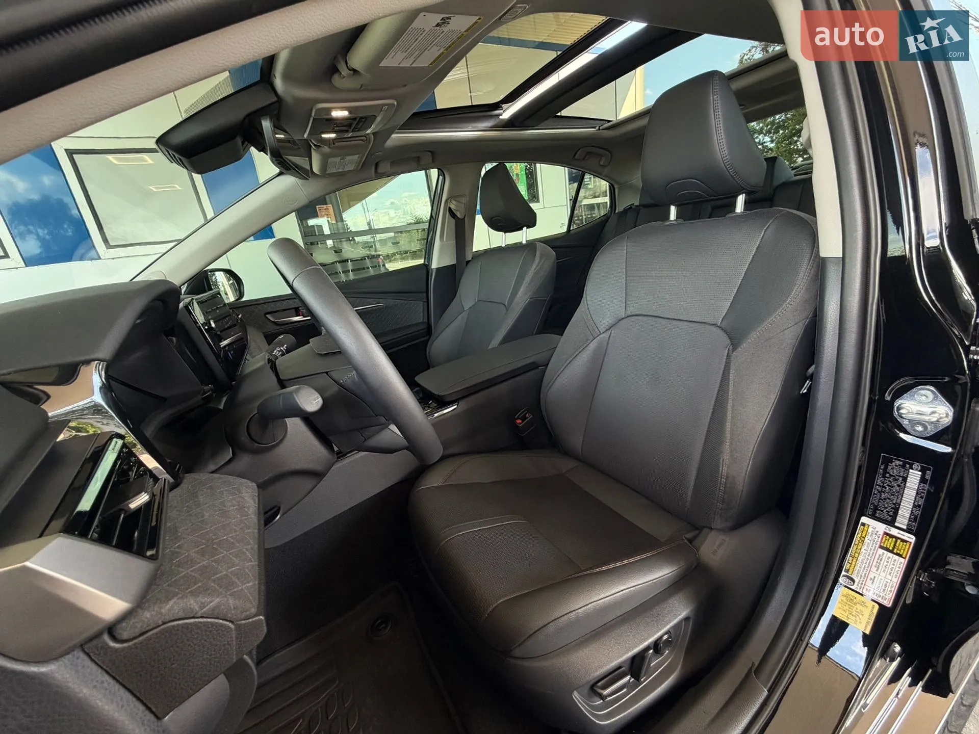 2025 Toyota Camry - мініатюра 23
