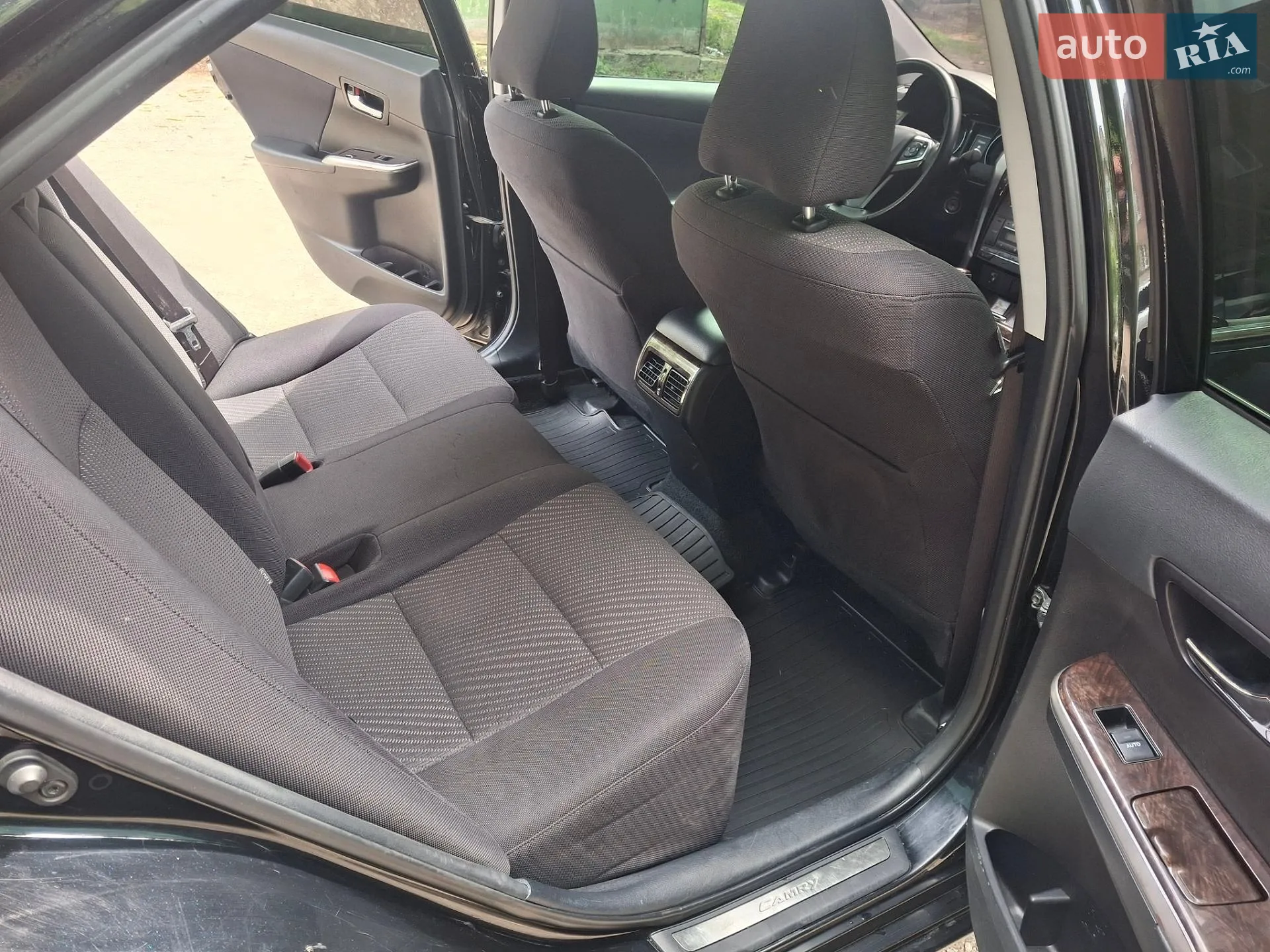 2017 Toyota Camry - мініатюра 21