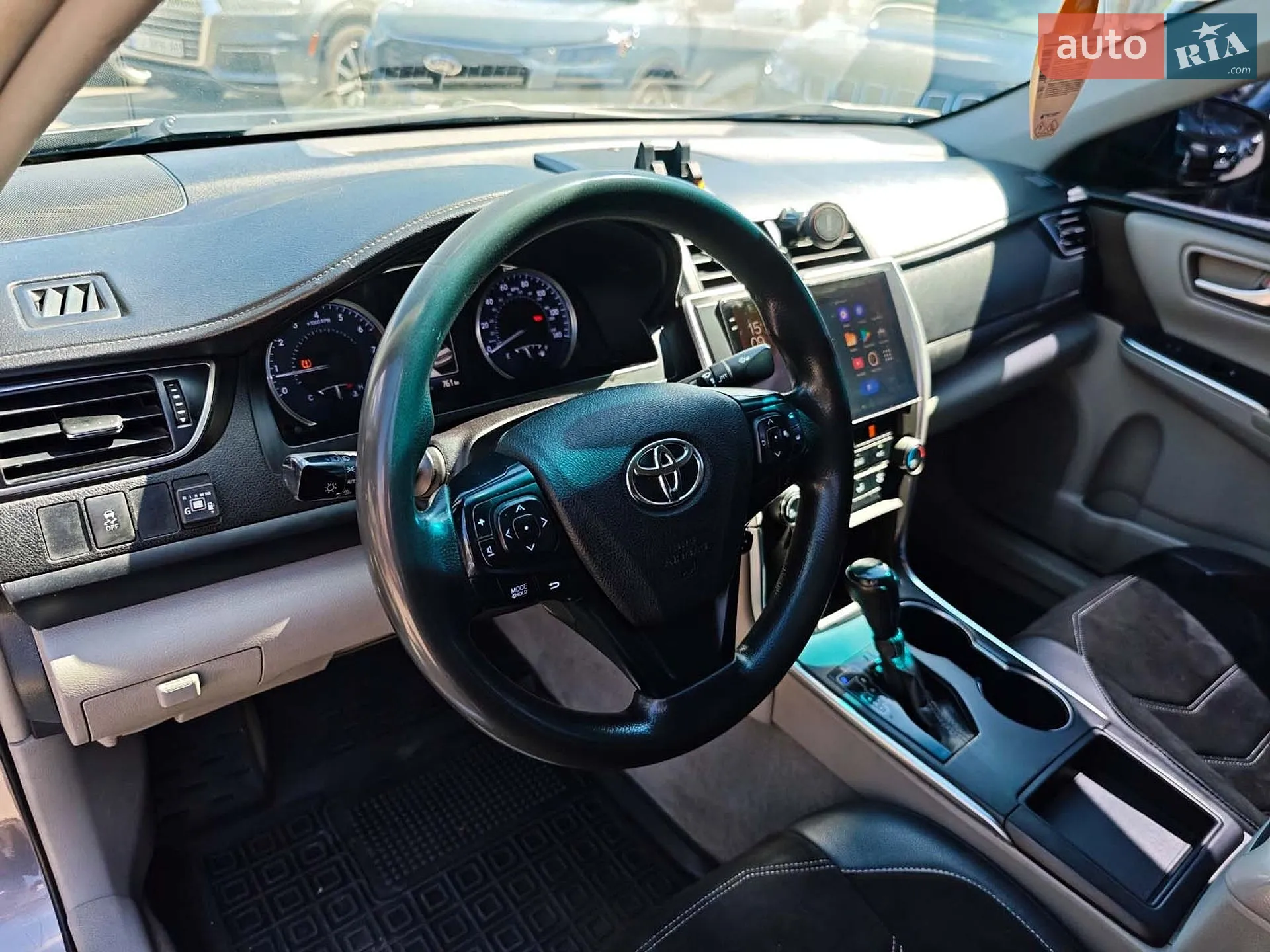 2016 Toyota Camry - мініатюра 19