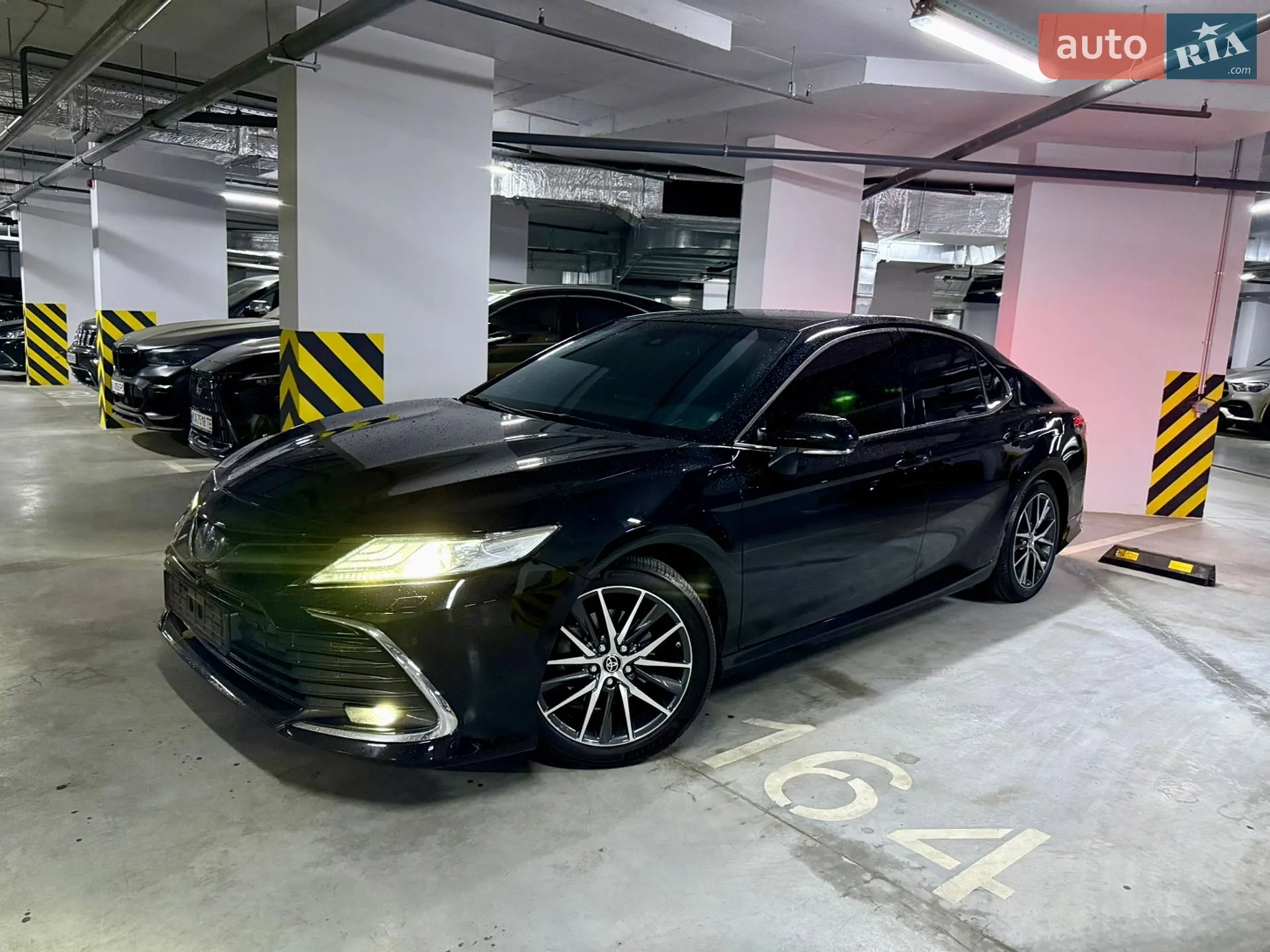 2023 Toyota Camry - фото 1