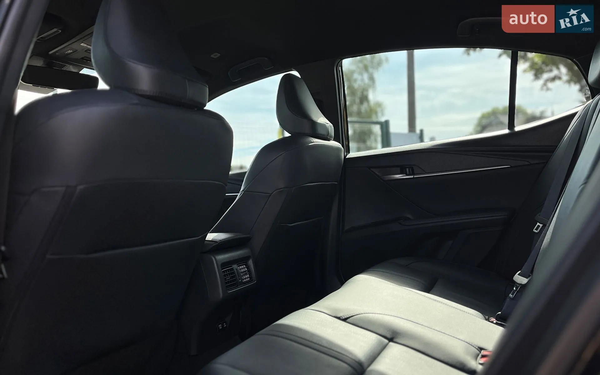 2024 Toyota Camry - мініатюра 19