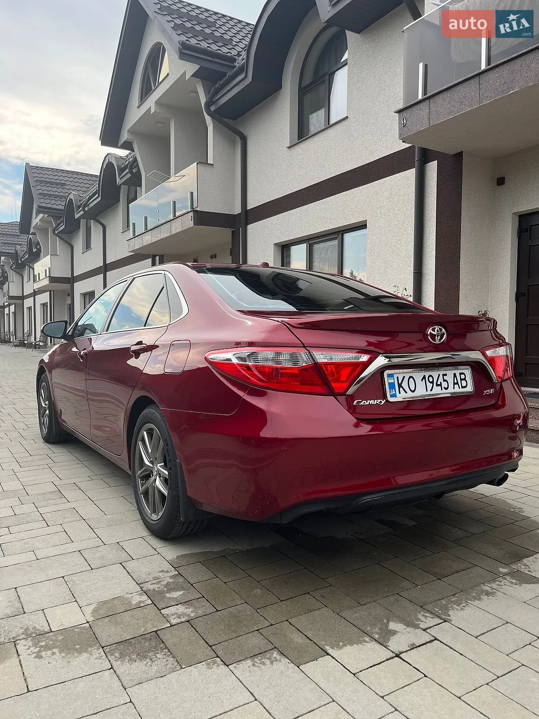 2015 Toyota Camry - мініатюра 2