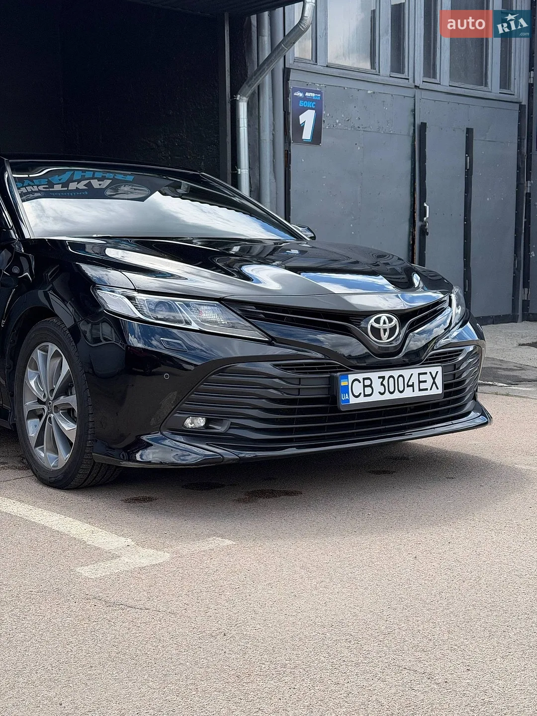 2018 Toyota Camry - мініатюра 2
