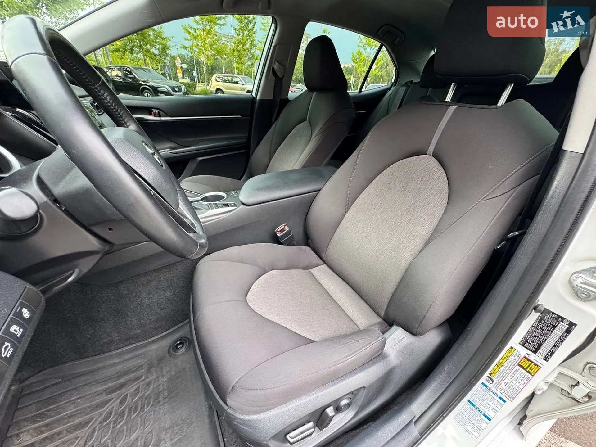 2022 Toyota Camry - мініатюра 10