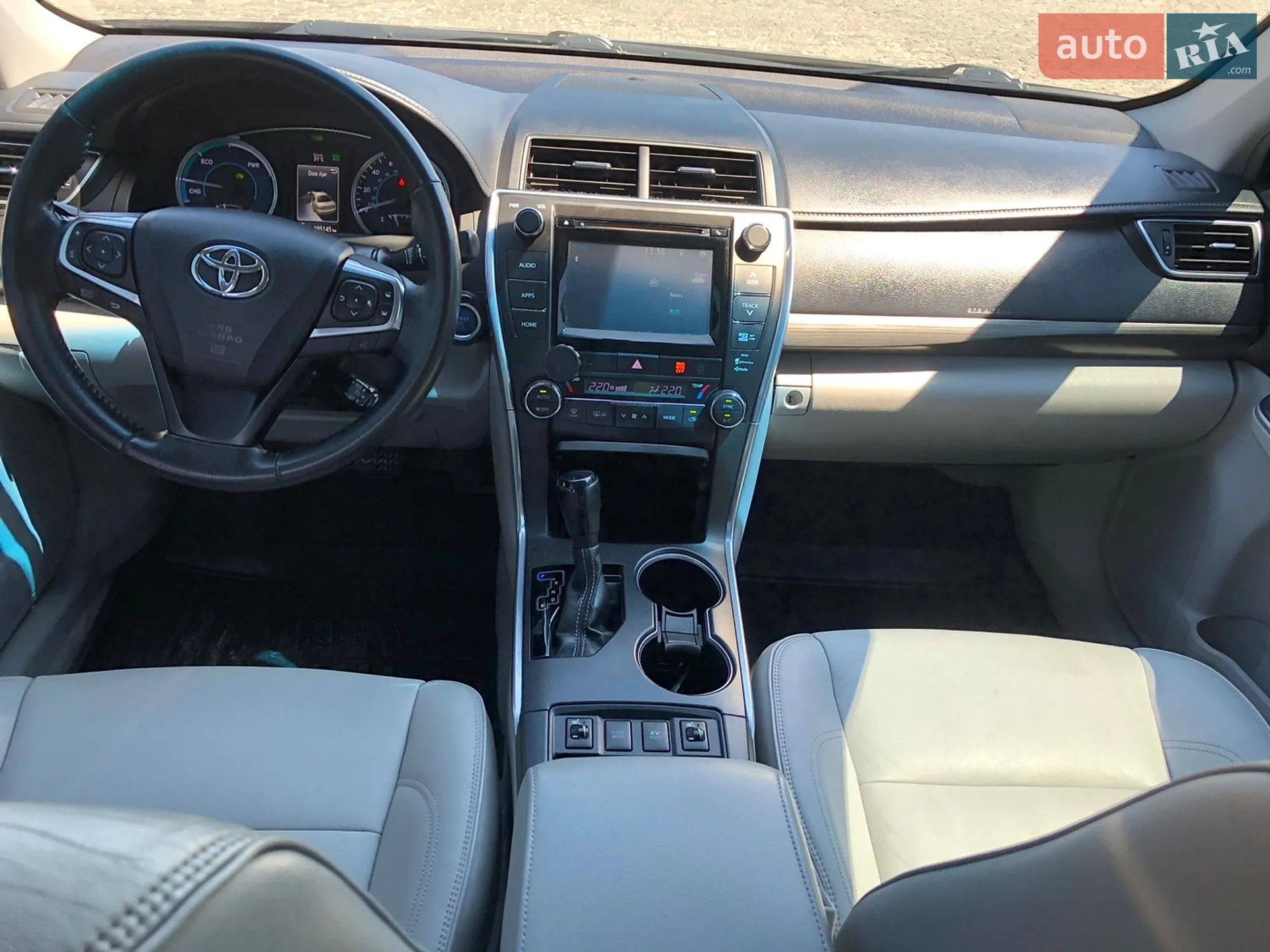 2015 Toyota Camry - мініатюра 19