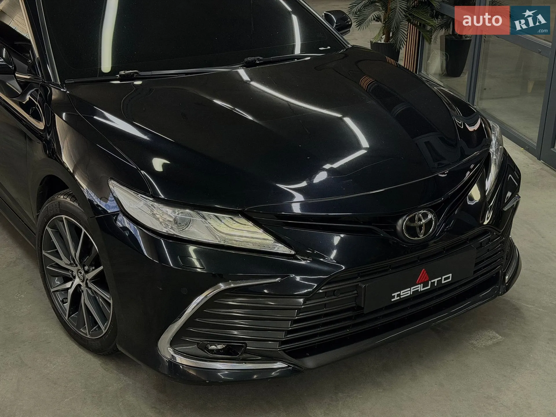 2021 Toyota Camry - мініатюра 3