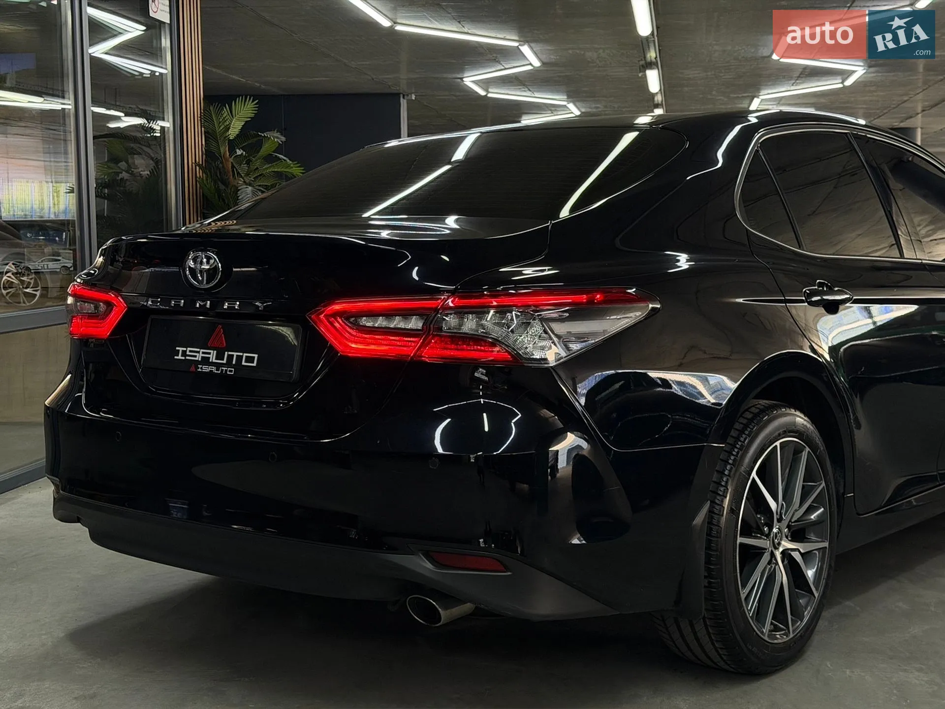2021 Toyota Camry - мініатюра 18