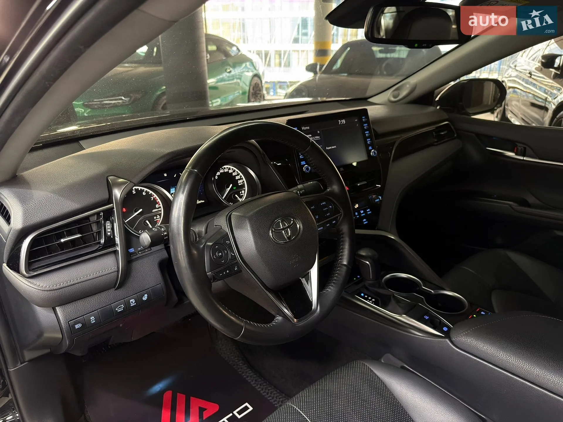 2021 Toyota Camry - мініатюра 21
