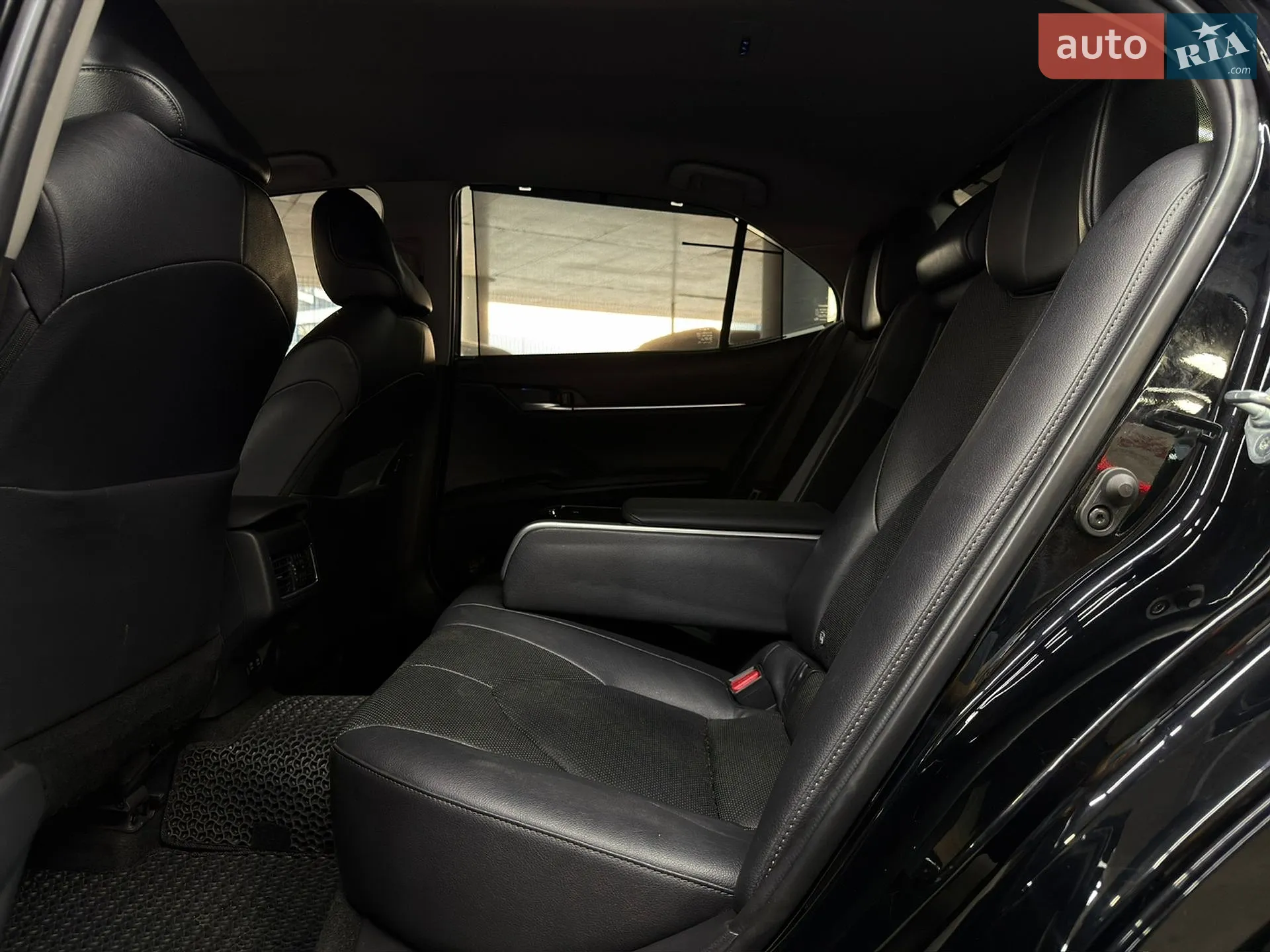 2021 Toyota Camry - мініатюра 26
